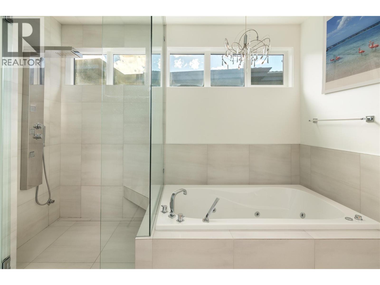 5552 Upper Mission Drive