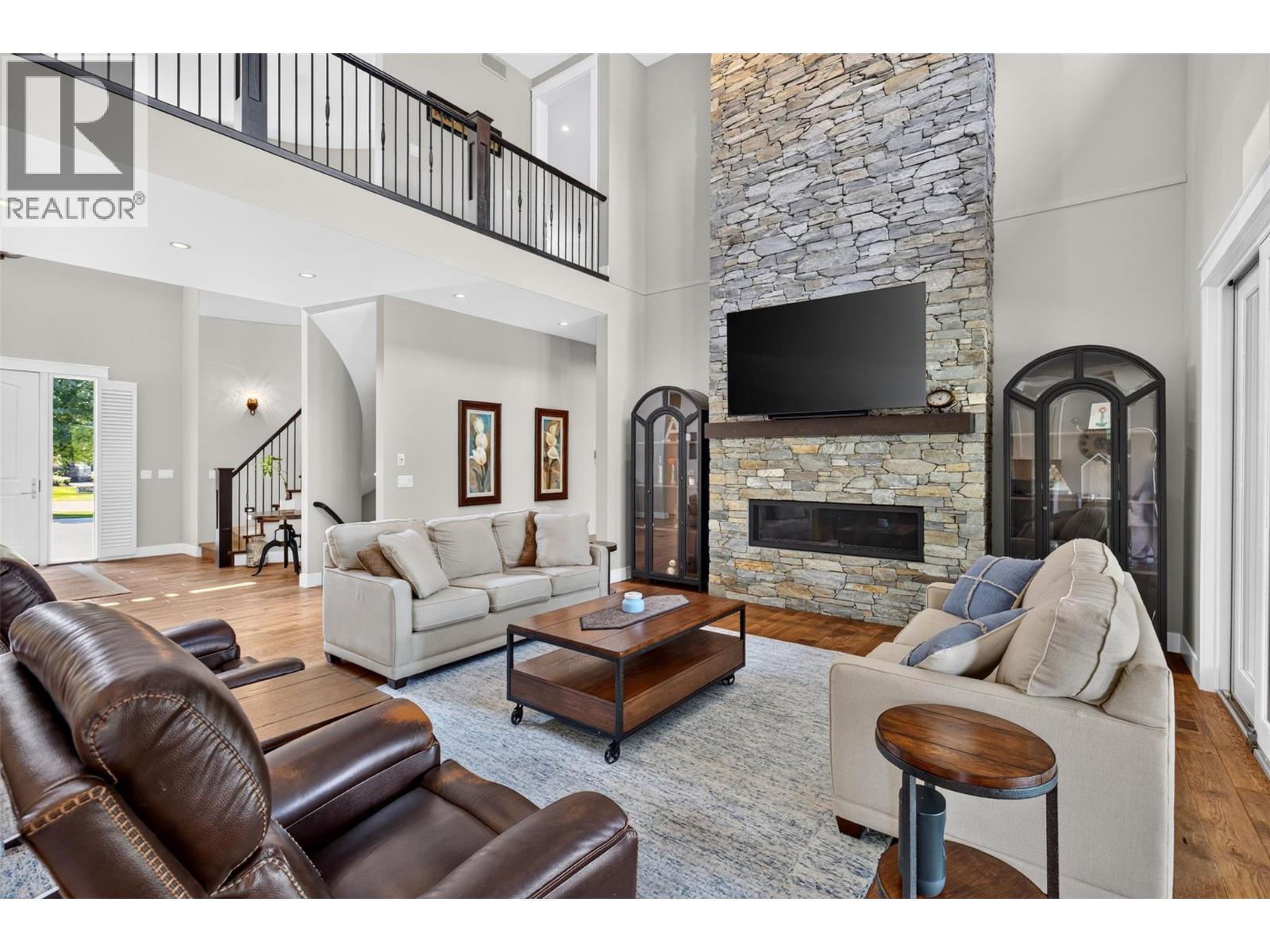 438 Farris Road