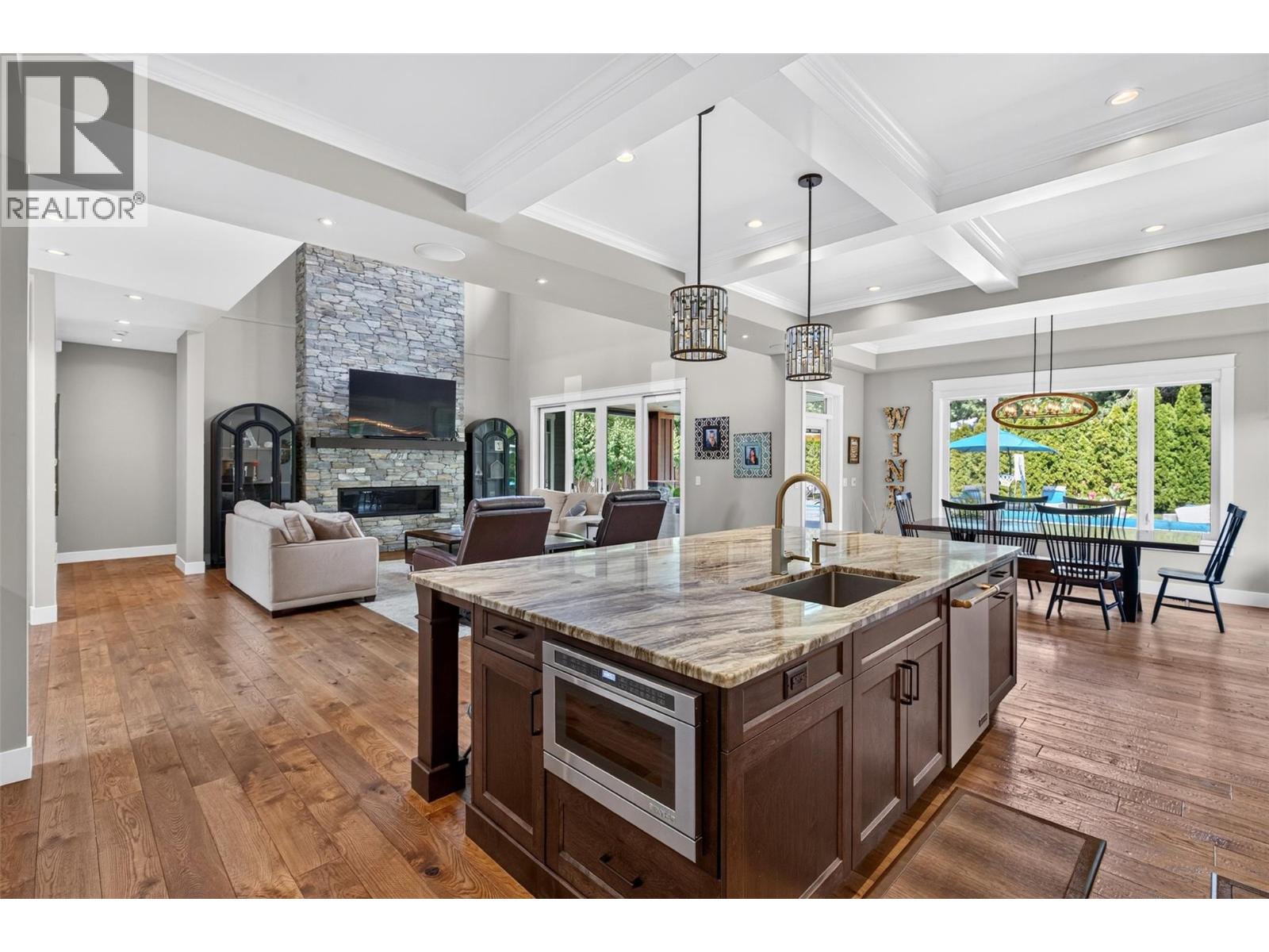 438 Farris Road