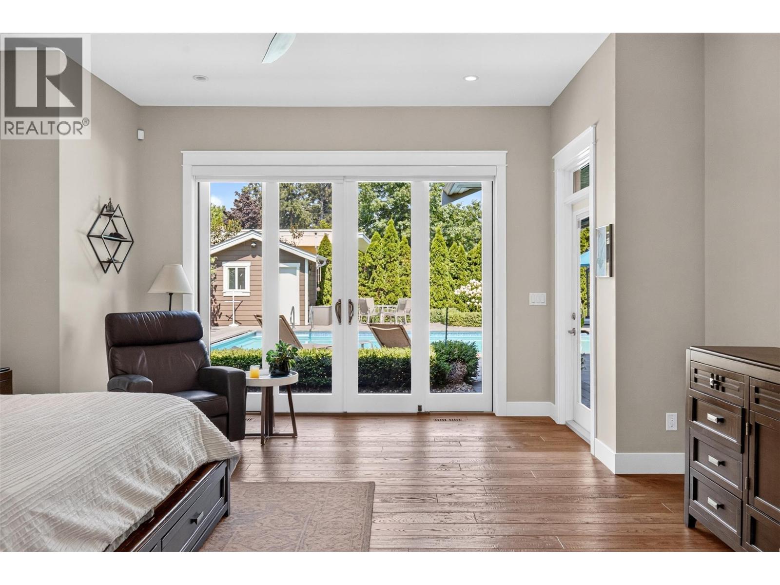 438 Farris Road