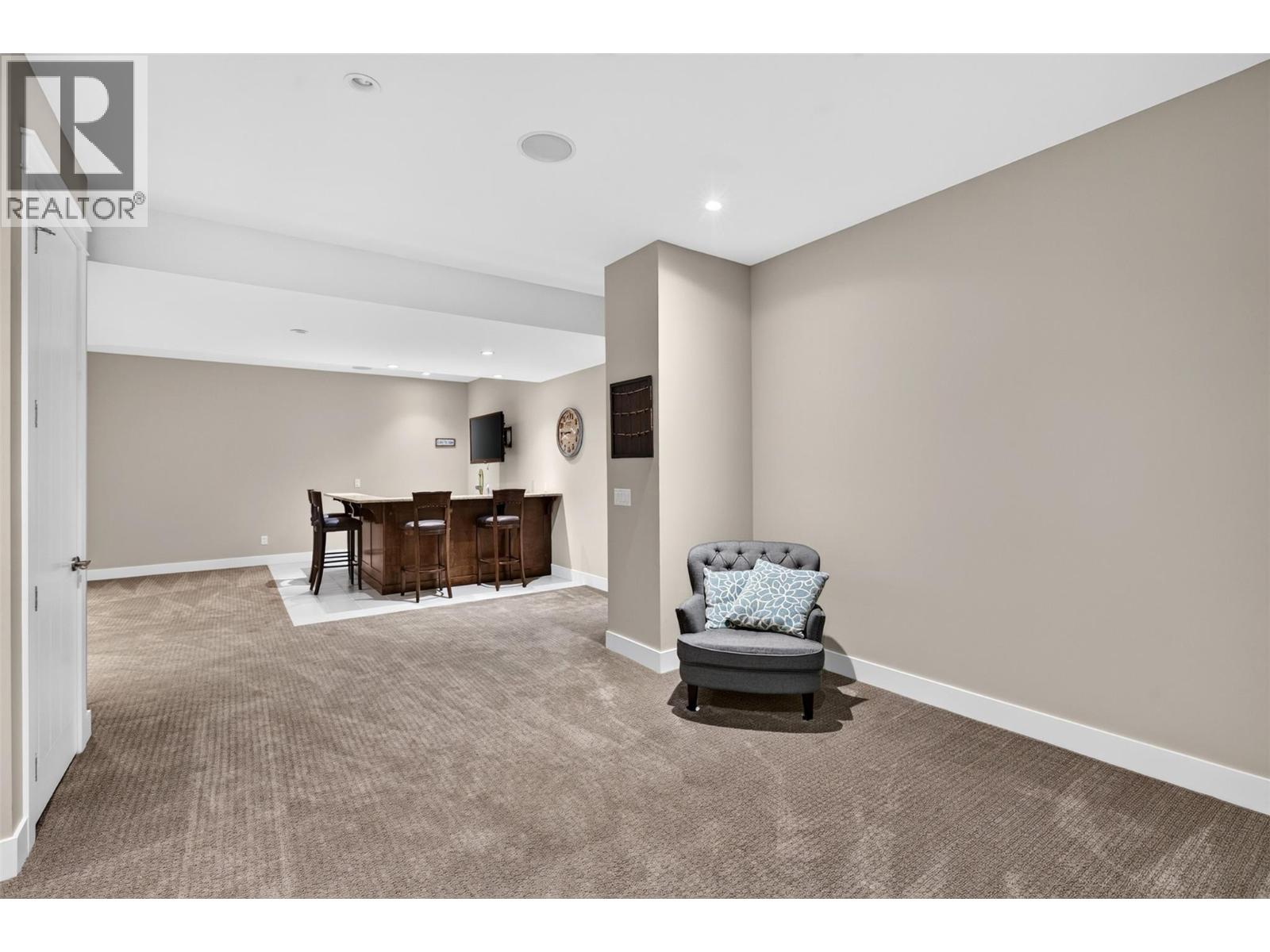 438 Farris Road