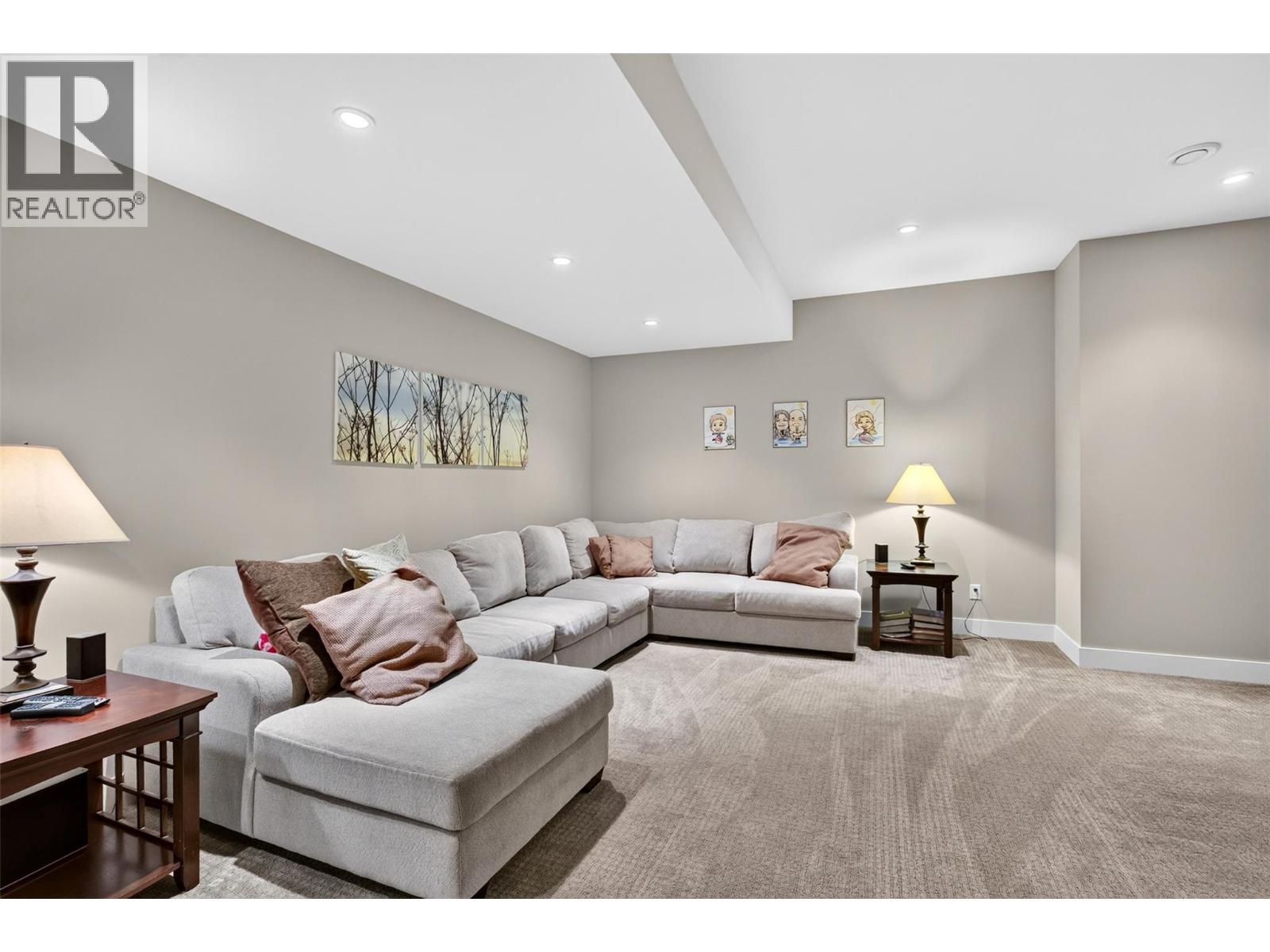 438 Farris Road