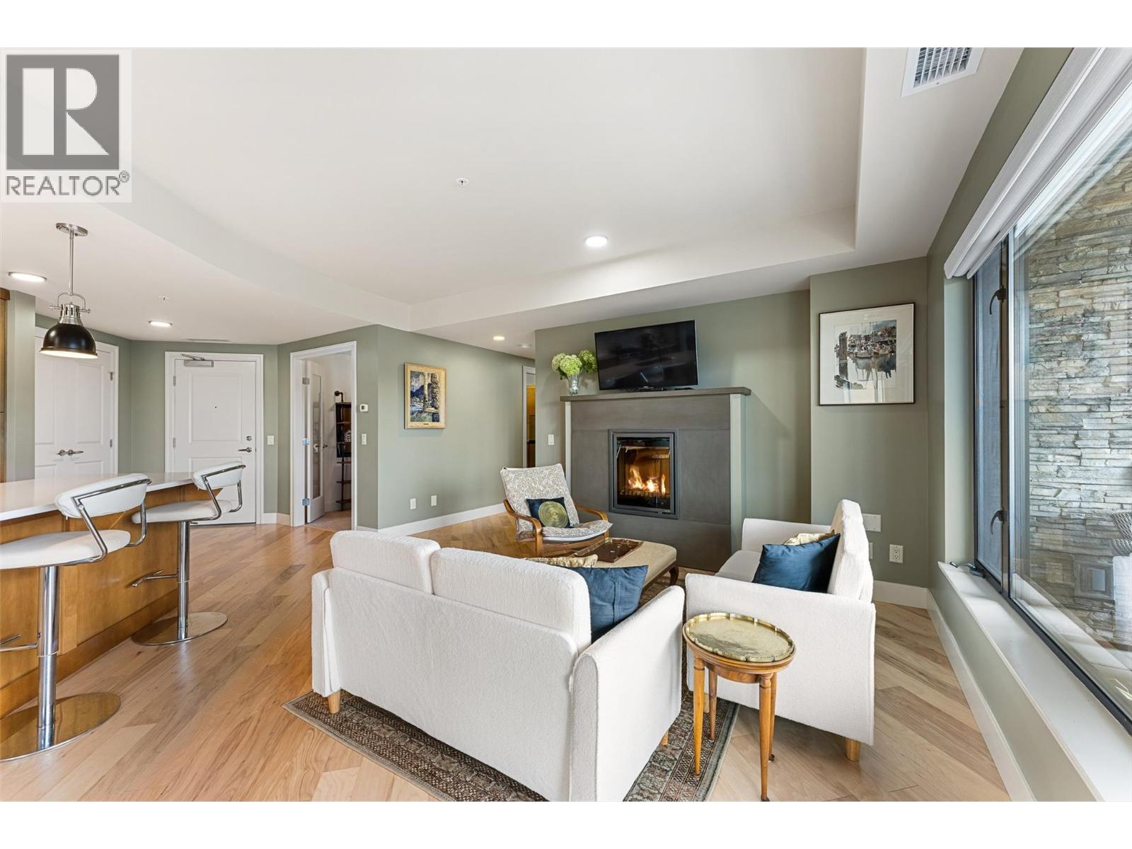 580 Sarsons Road Unit# 301