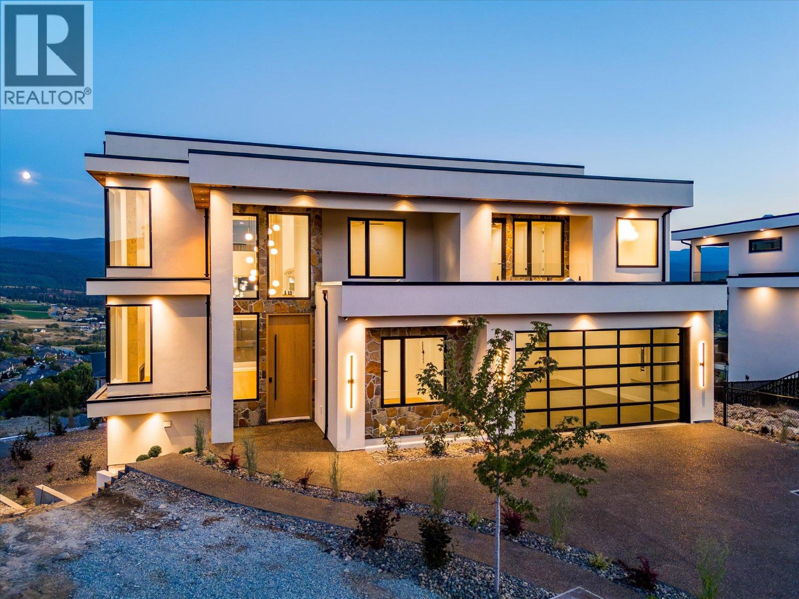1082 Carnoustie Drive