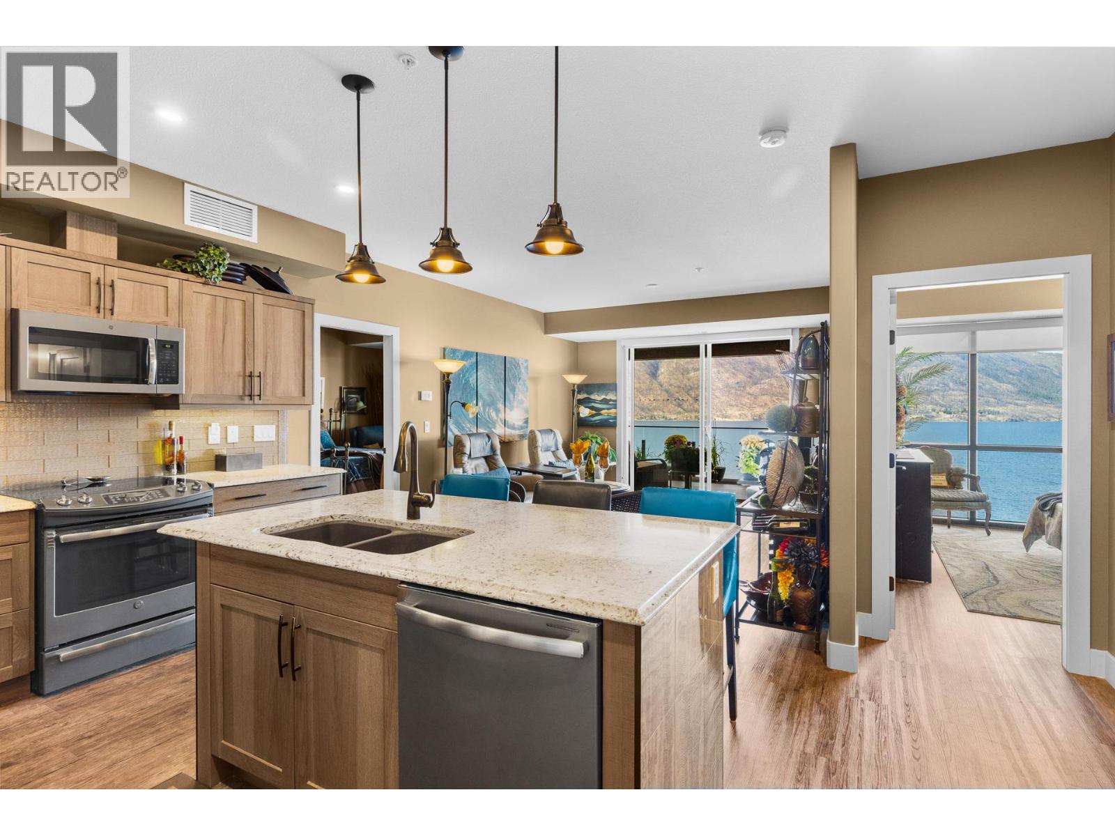 3475 Granite Close Unit# 405