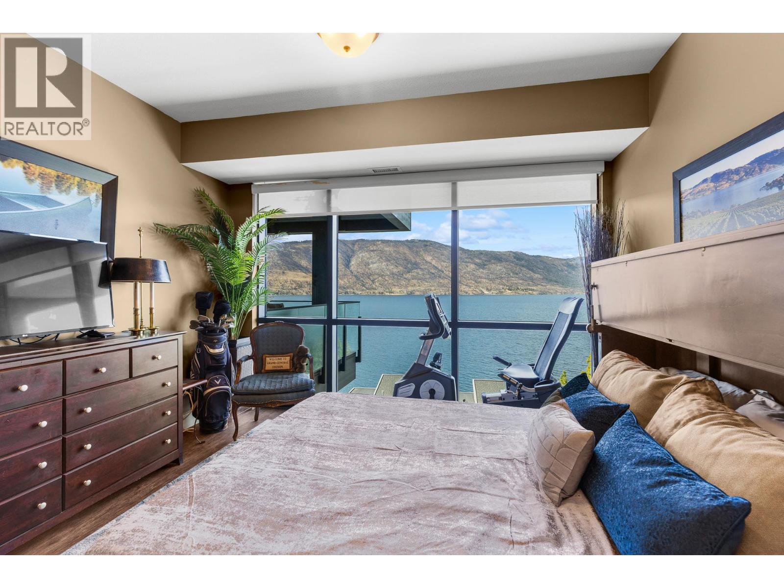 3475 Granite Close Unit# 405