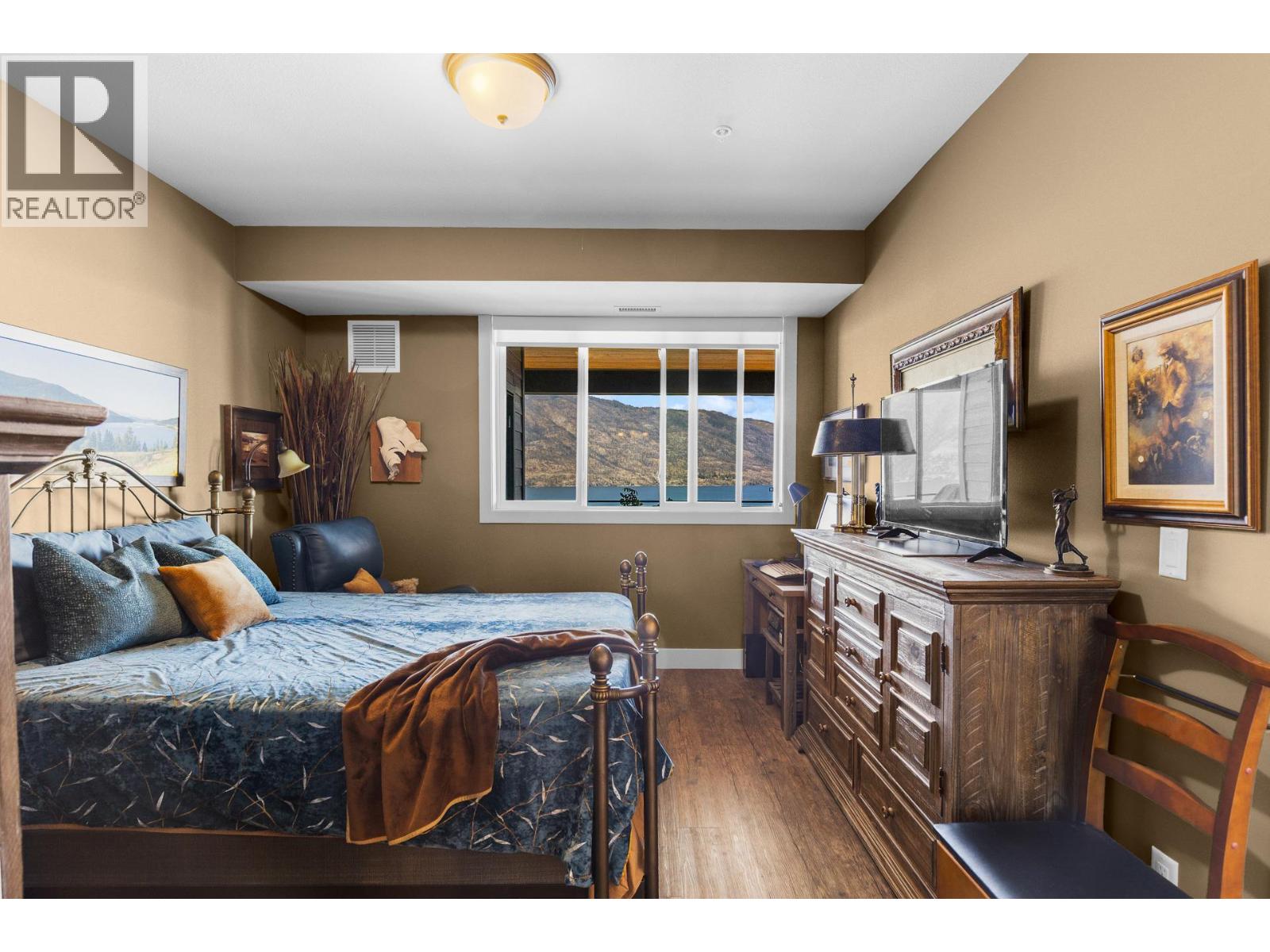 3475 Granite Close Unit# 405
