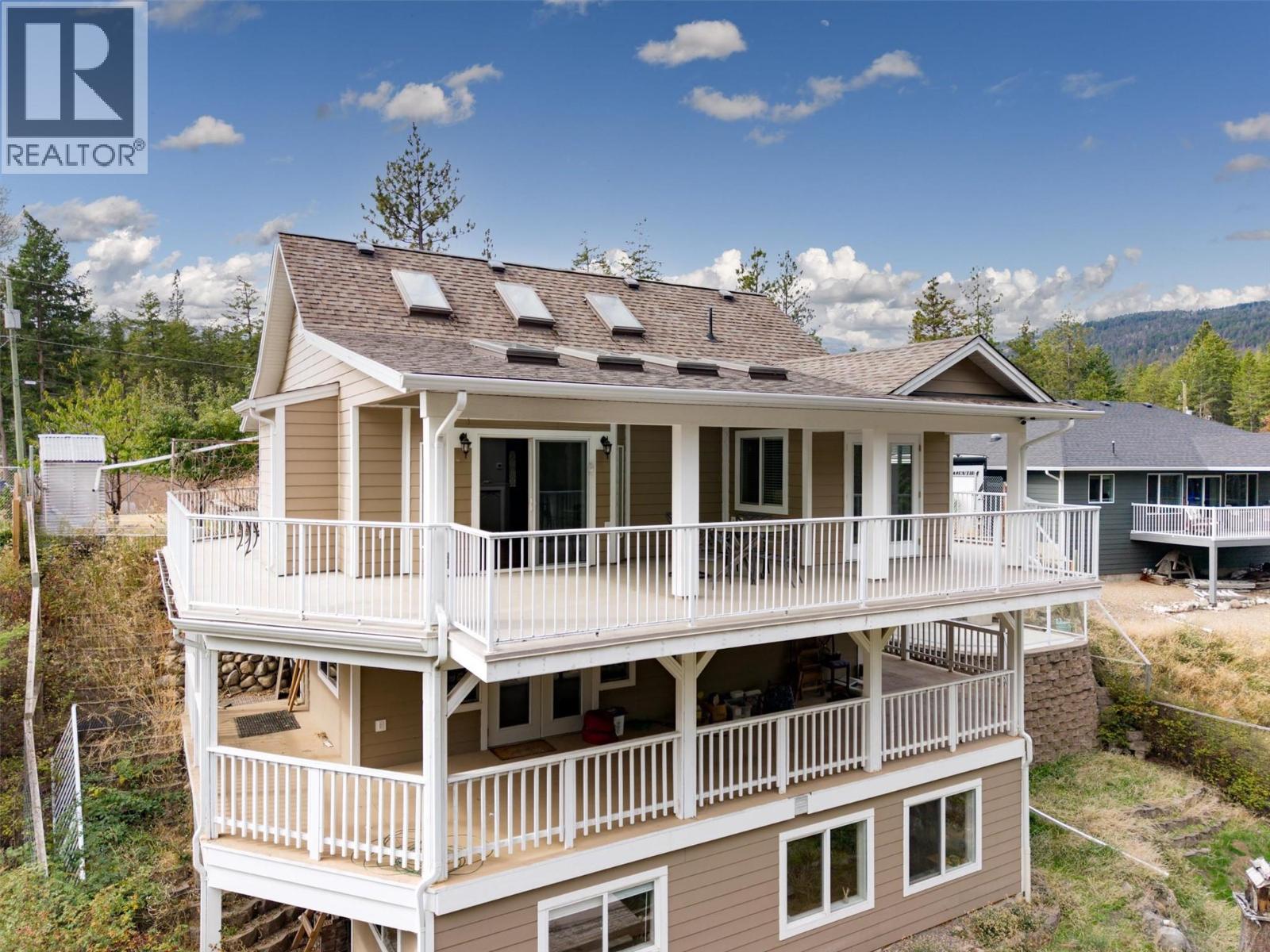 674 Muir Road