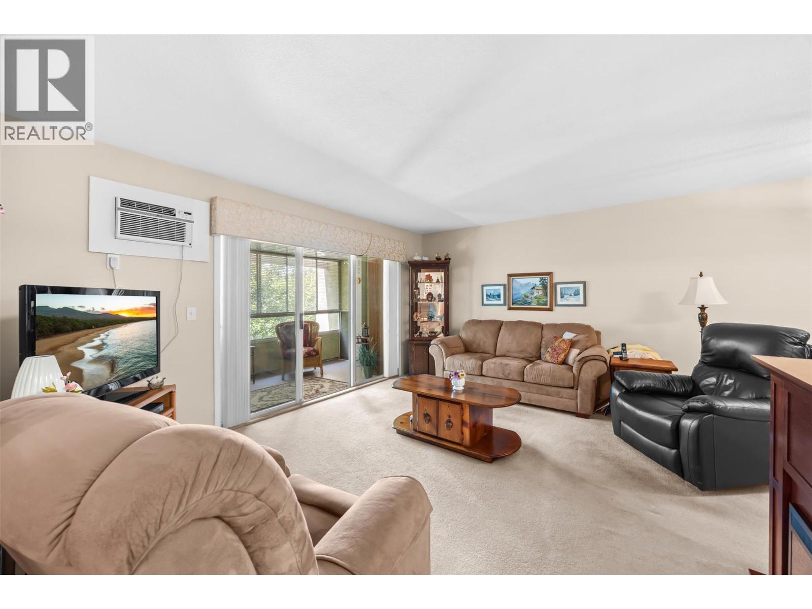 780 Houghton Road Unit# 408