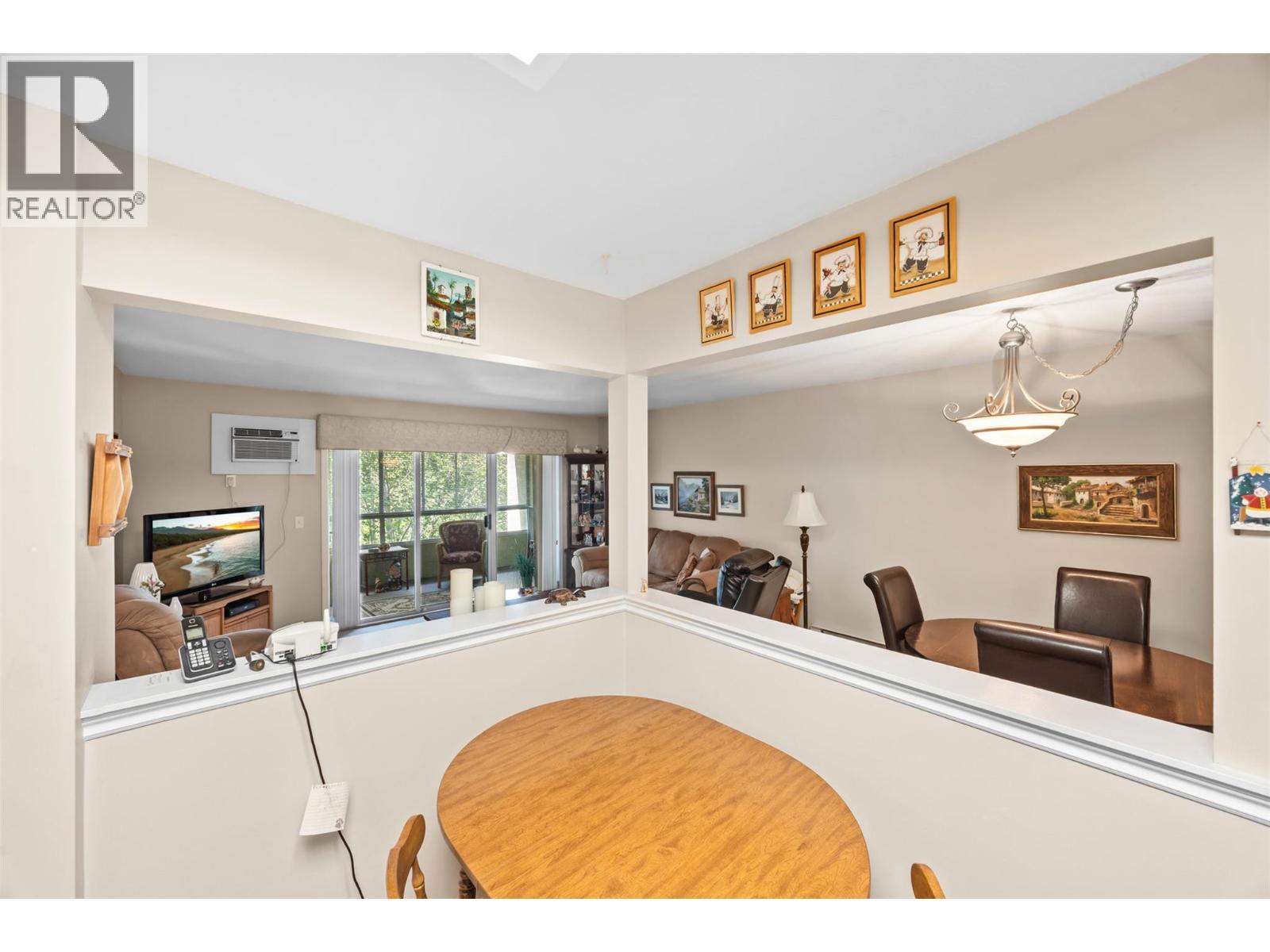 780 Houghton Road Unit# 408