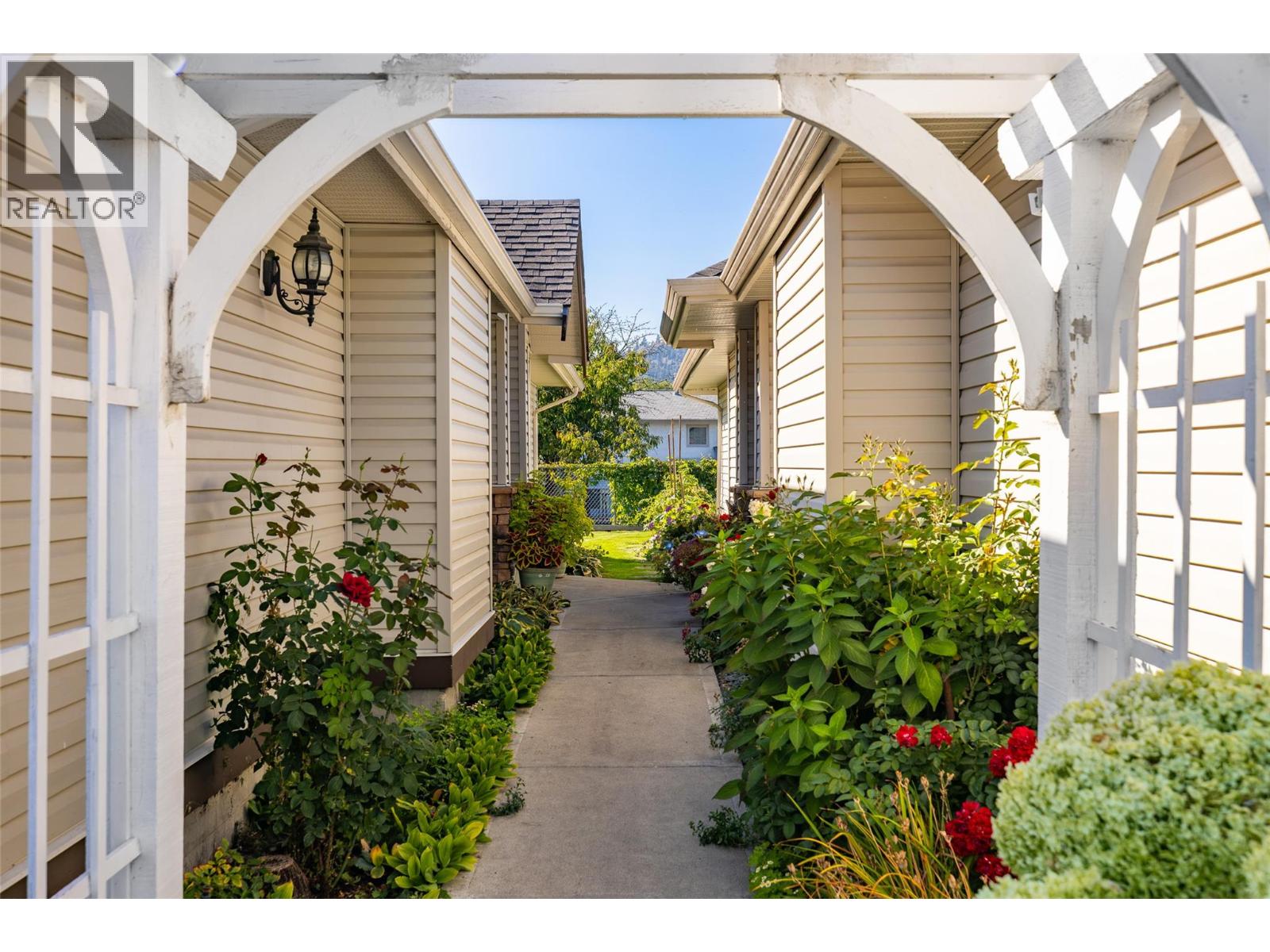 1188 Houghton Road Unit# 122