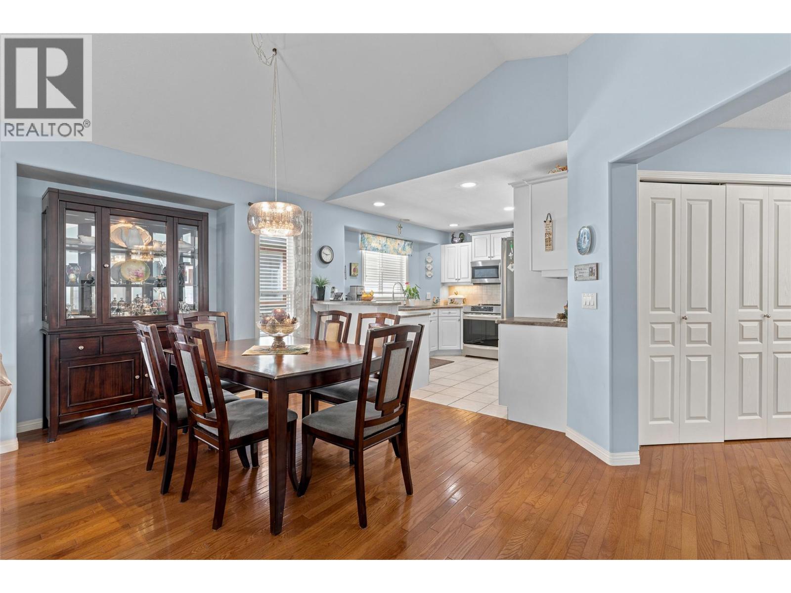 1188 Houghton Road Unit# 122