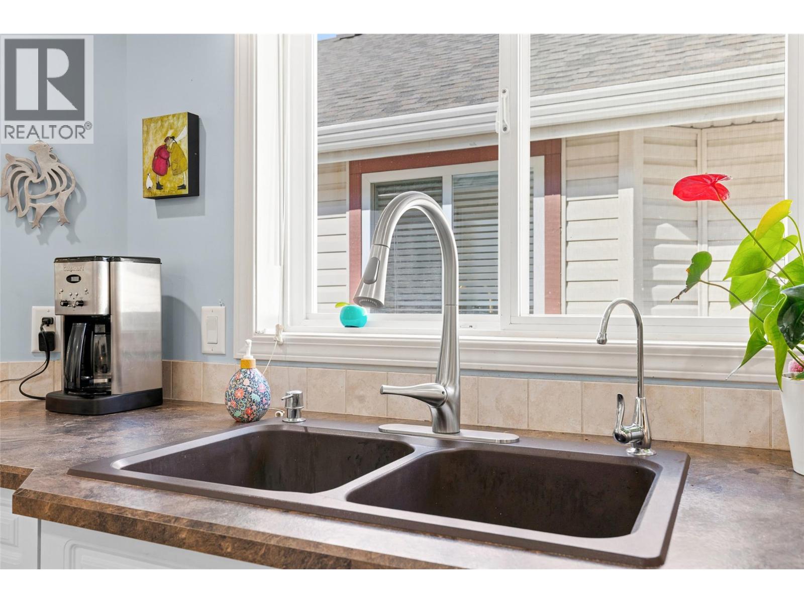 1188 Houghton Road Unit# 122