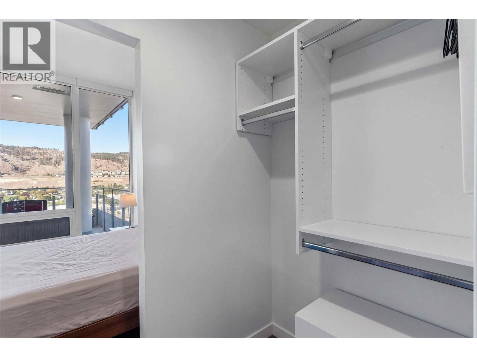 1181 Sunset Drive Unit# 1401