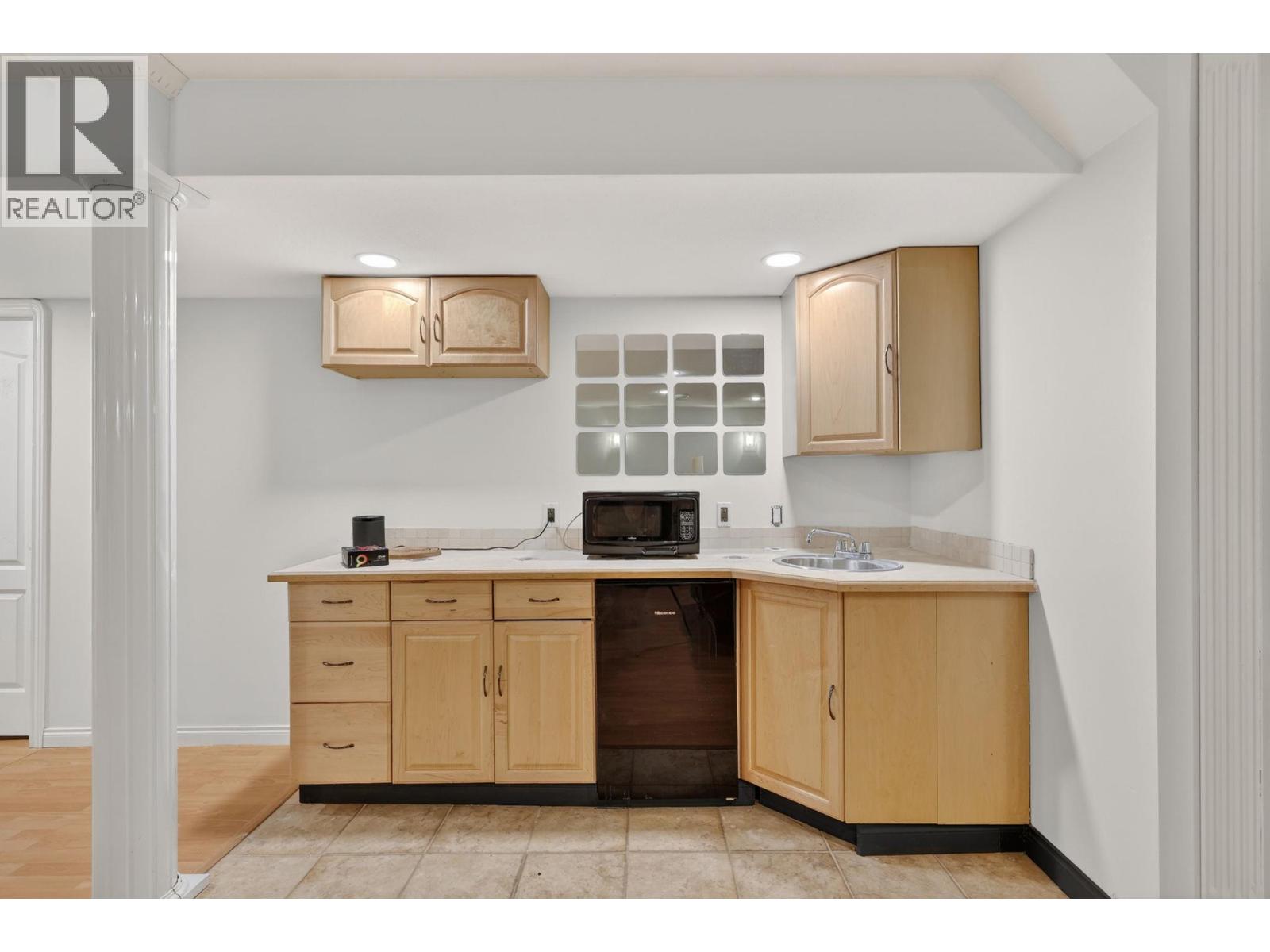 3117 Capistrano Court