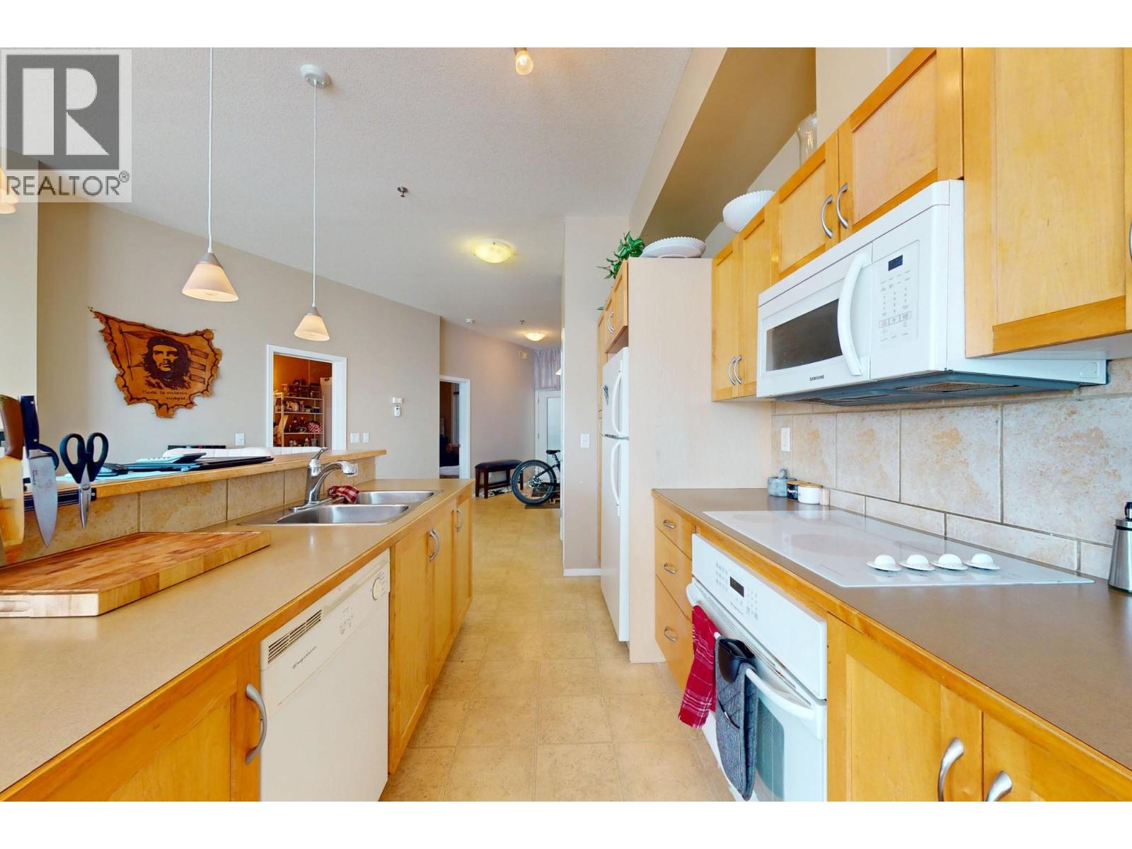 1327 St Paul Street Unit# 212