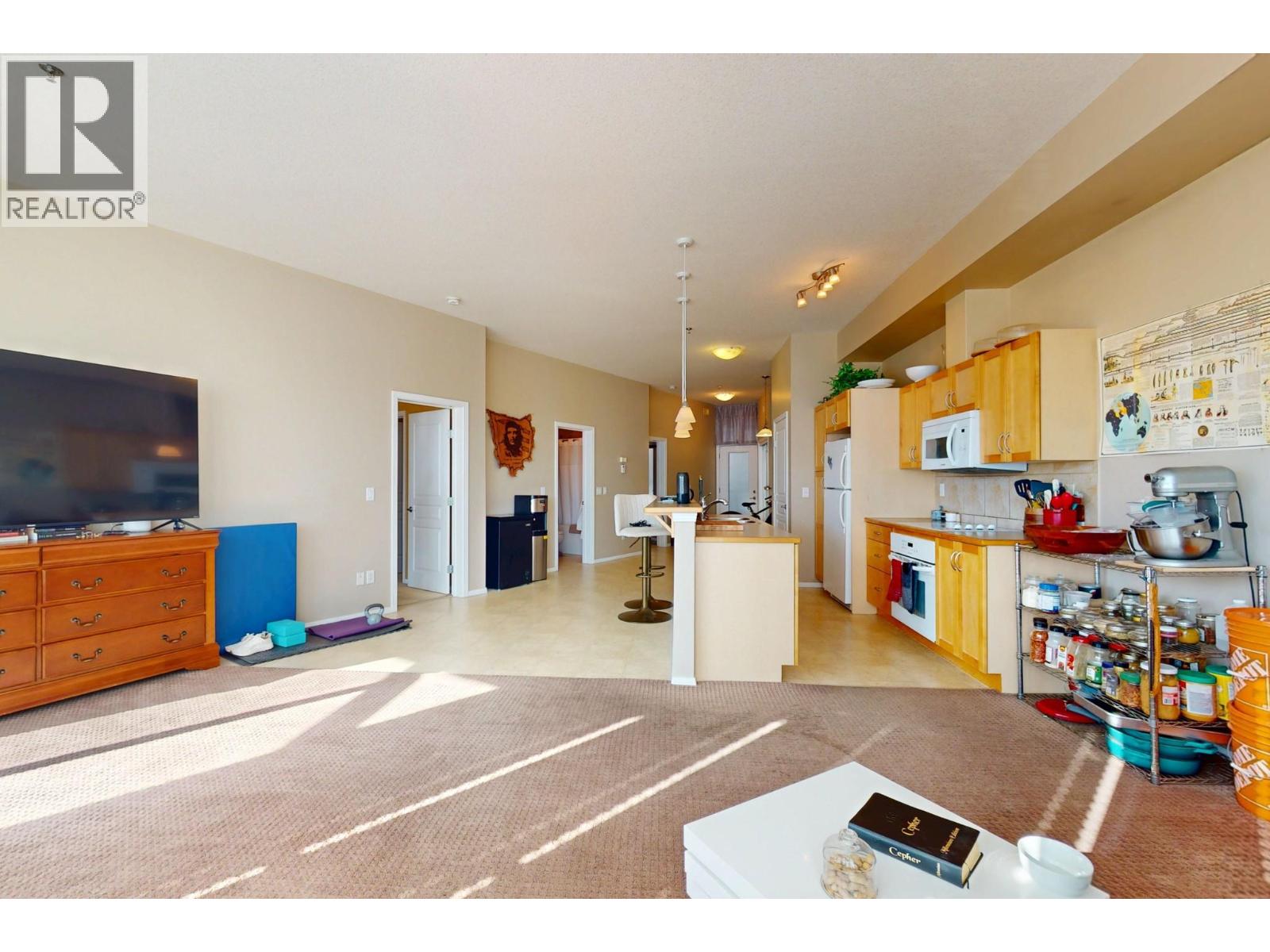 1327 St Paul Street Unit# 212