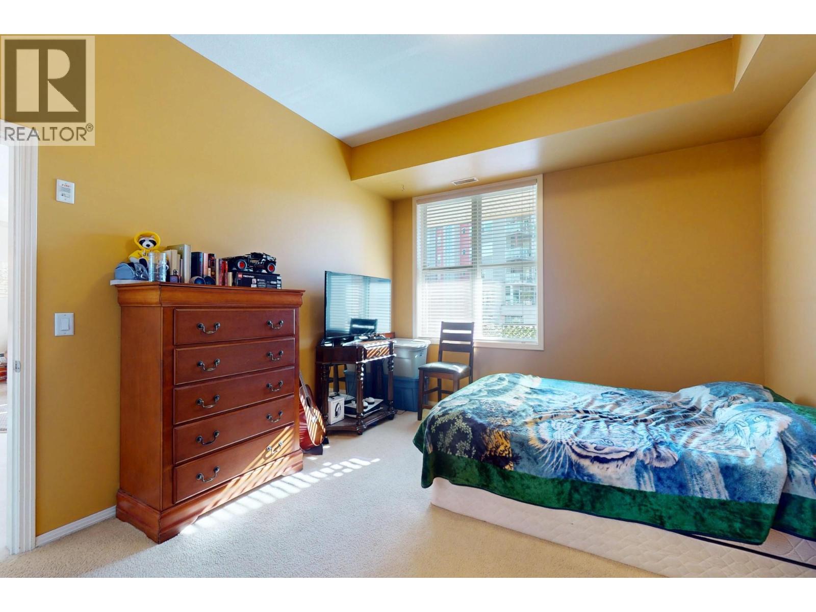 1327 St Paul Street Unit# 212