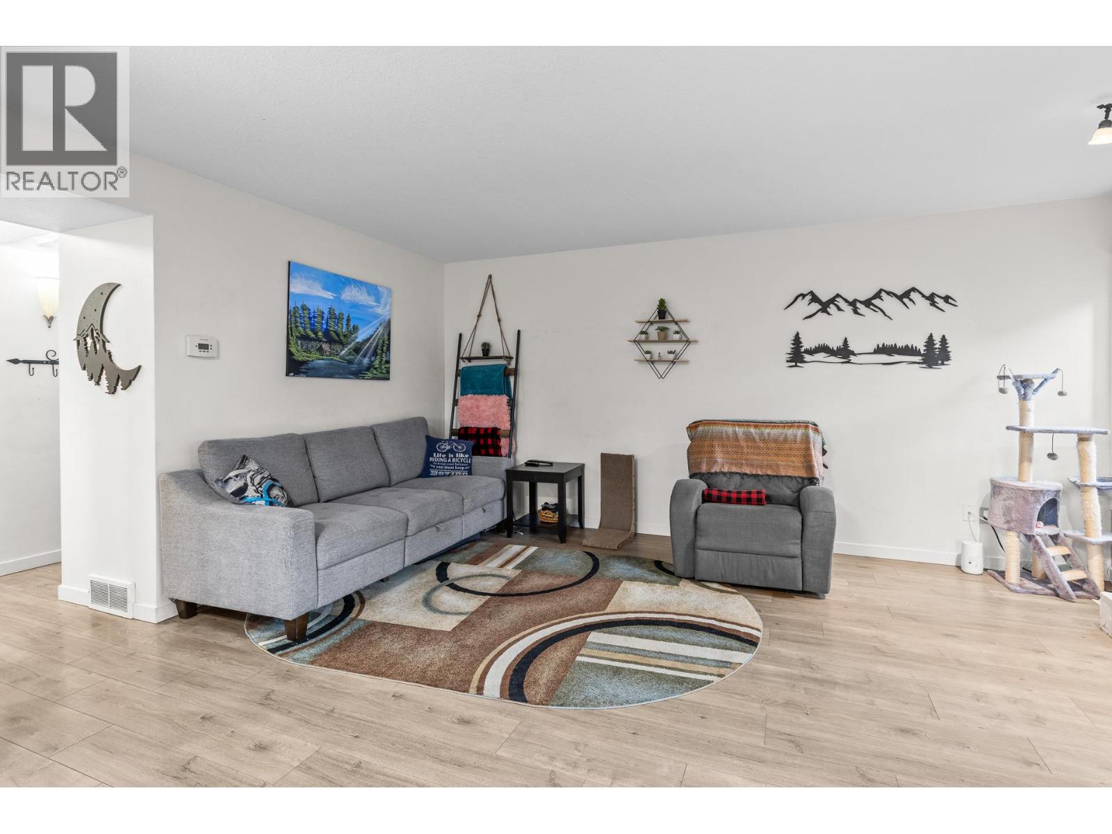 2125 Burtch Road Unit# 201