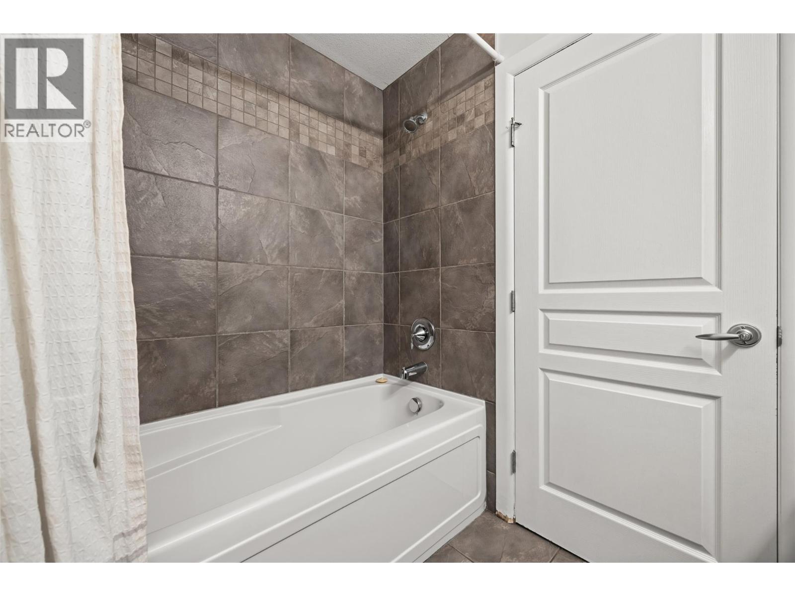 654 COOK Road Unit# 250