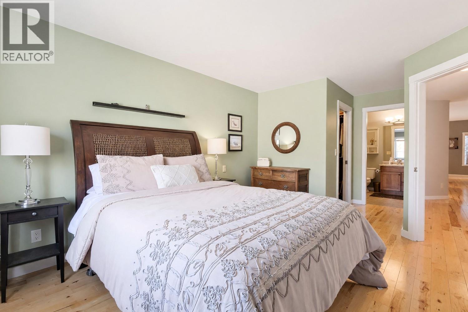 2175 Shannon Ridge Drive Unit# 5