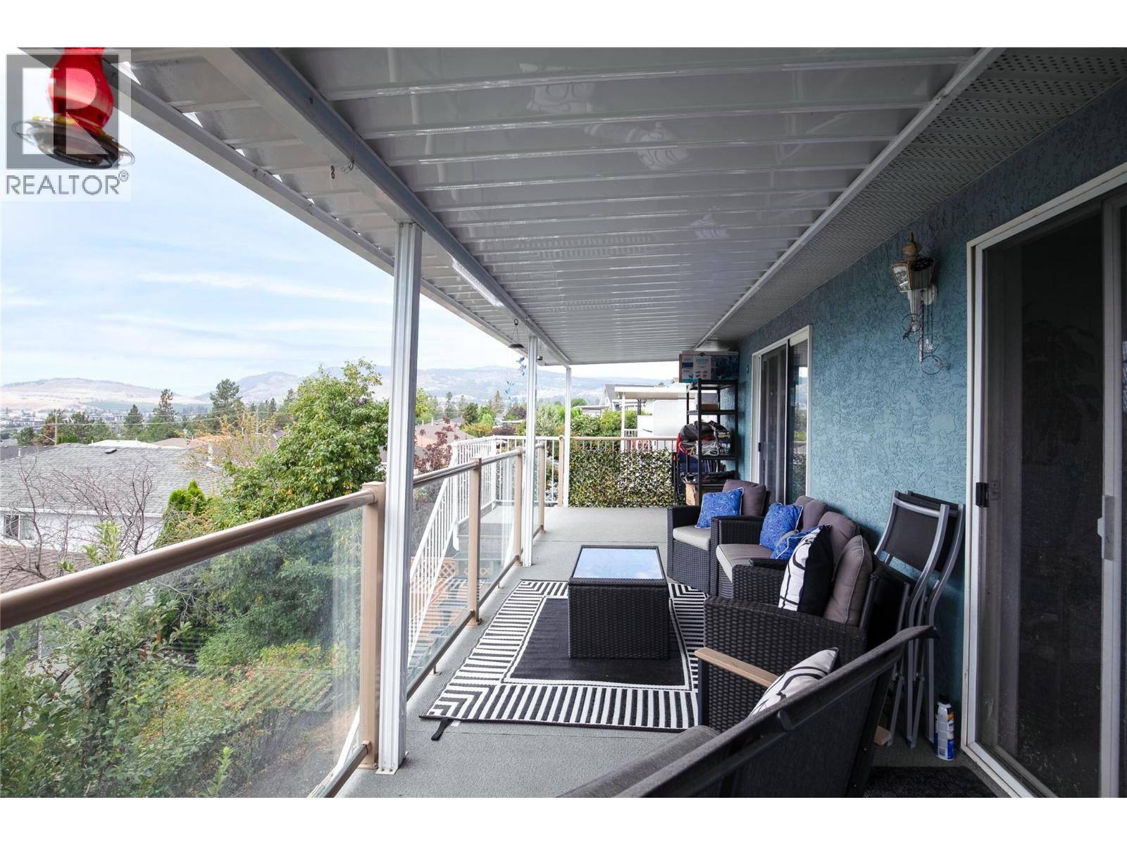 2440 Old Okanagan Highway Unit# 331