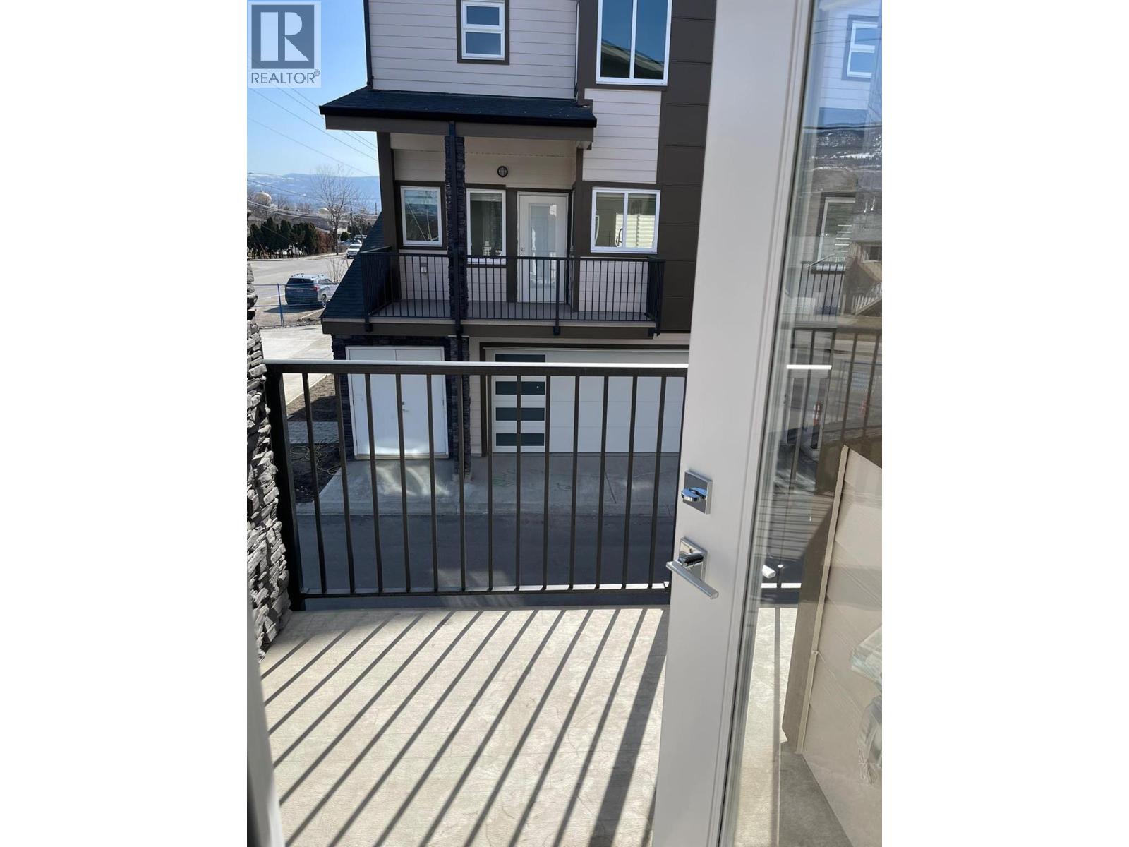 1354 Rutland Road N Unit# 1