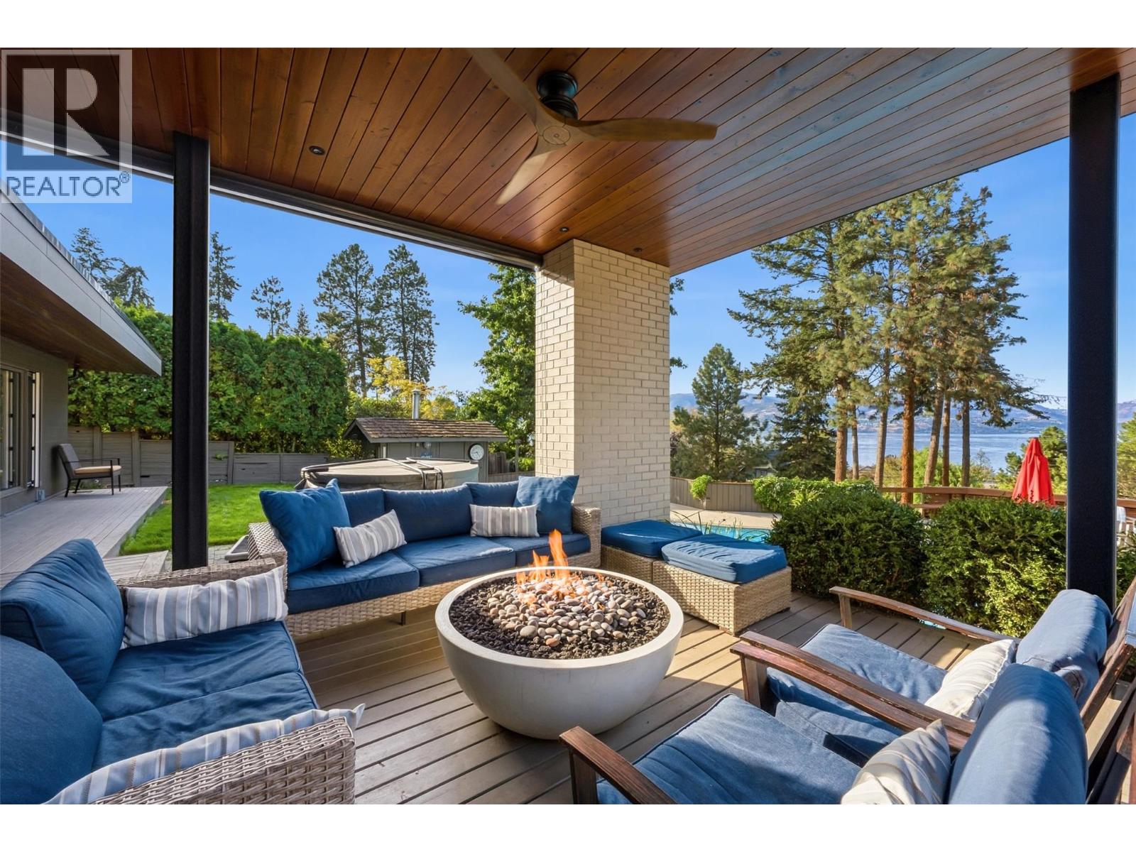 5147 Lakeshore Road