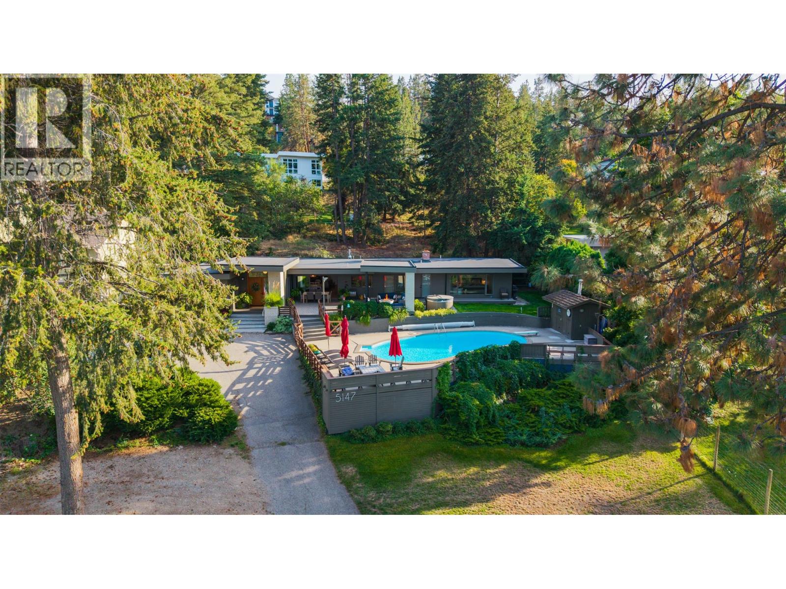 5147 Lakeshore Road