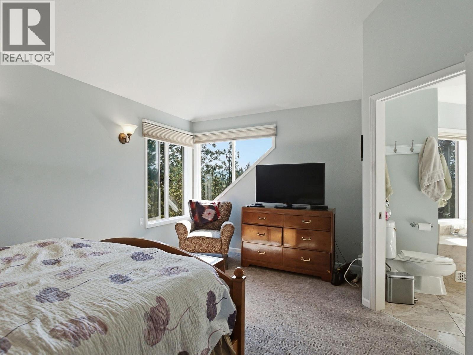 764 Cassiar Place