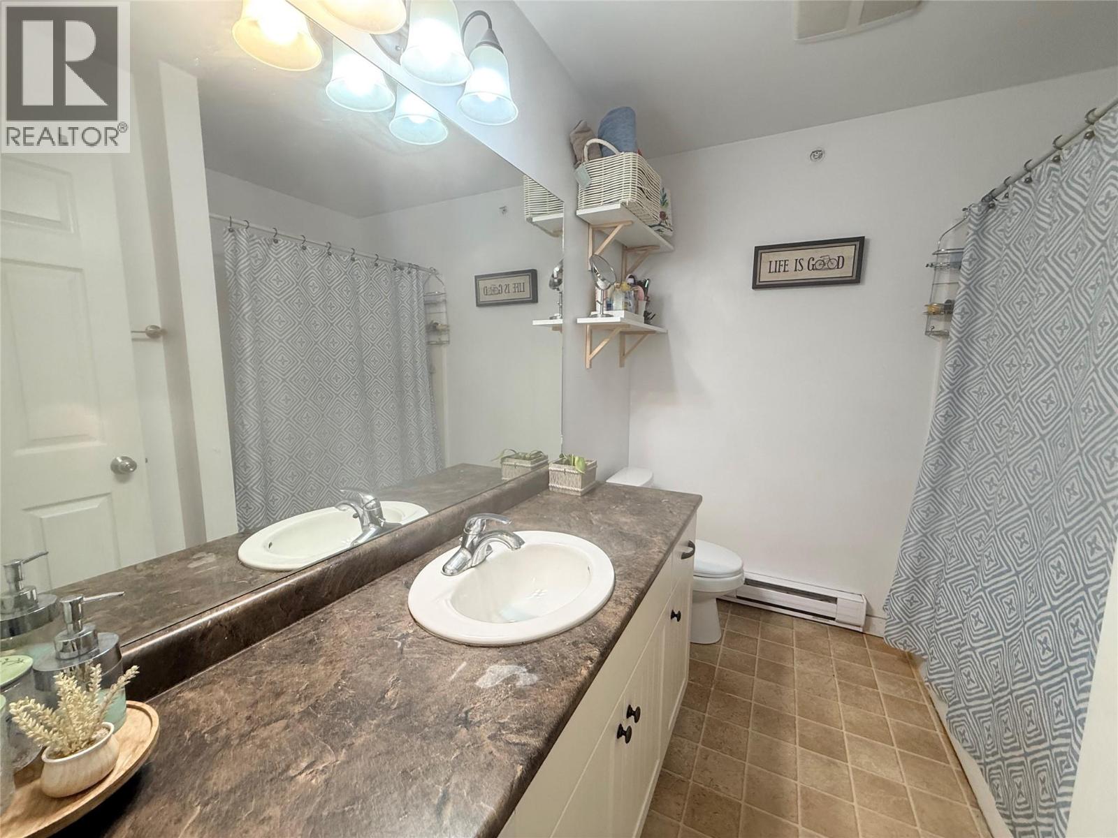 135 Ziprick Road Unit# 406
