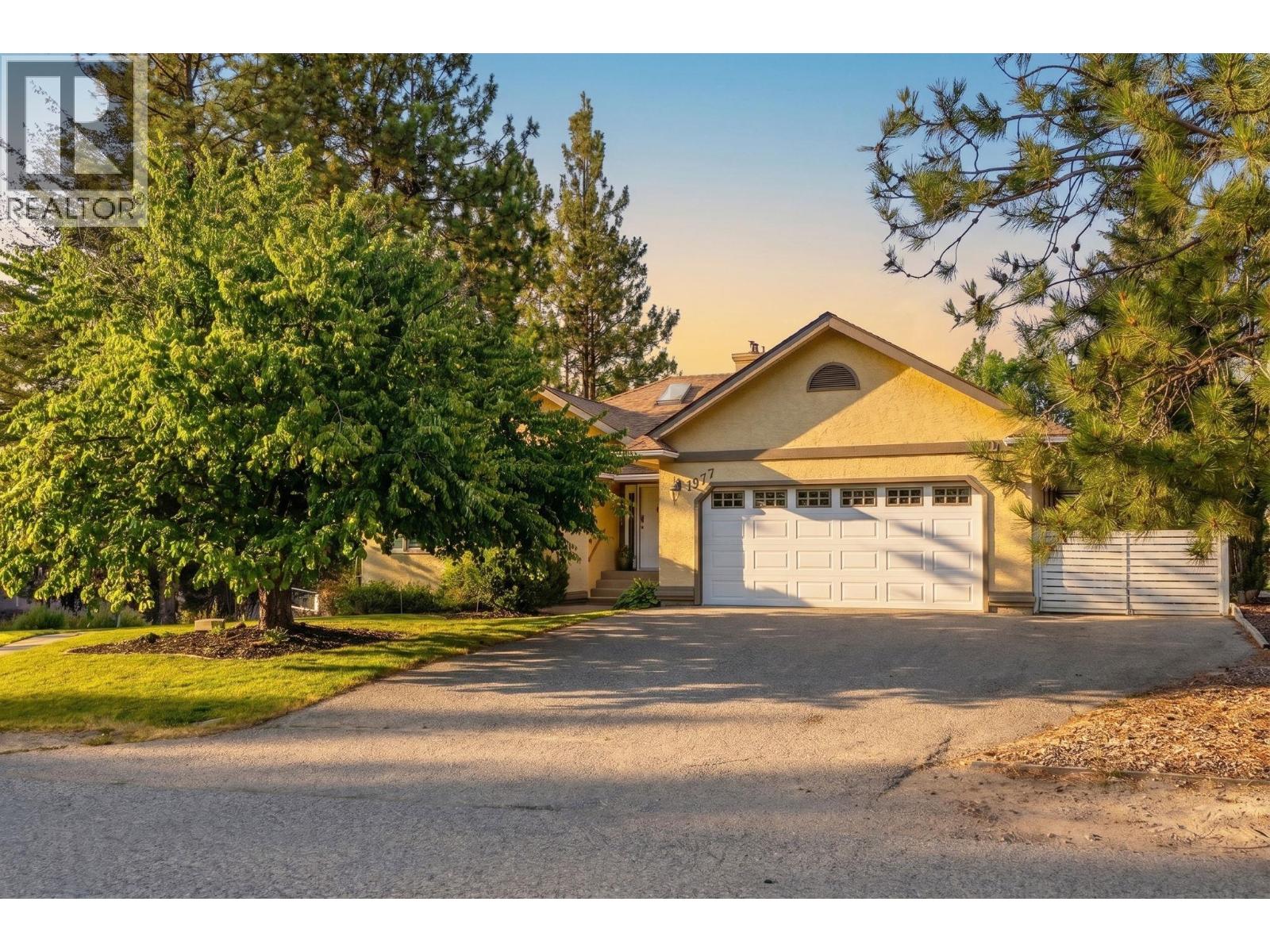 1977 Covington Crescent