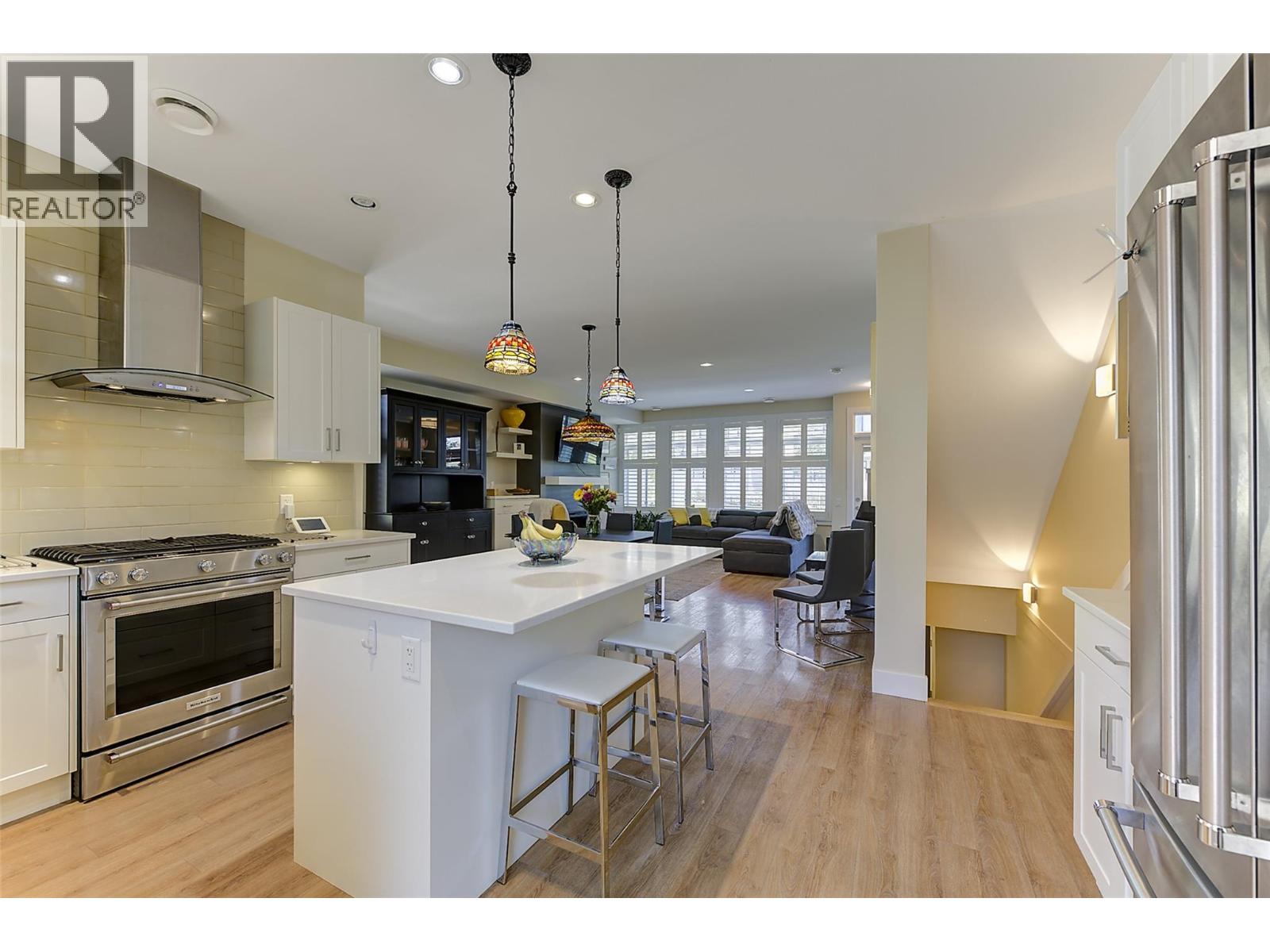 1102 Cameron Avenue Unit# 25