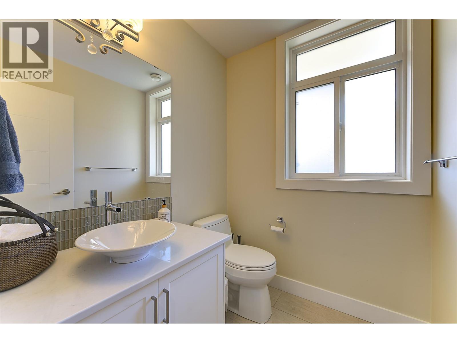 1102 Cameron Avenue Unit# 25