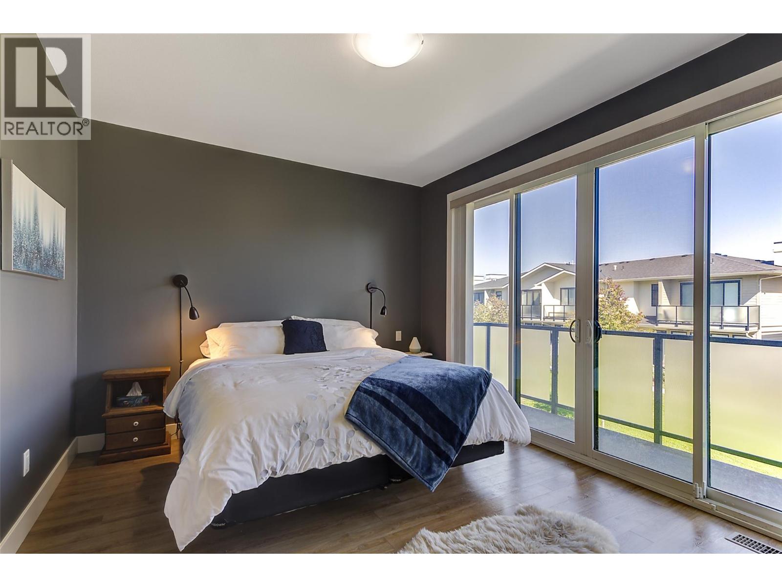 1102 Cameron Avenue Unit# 25