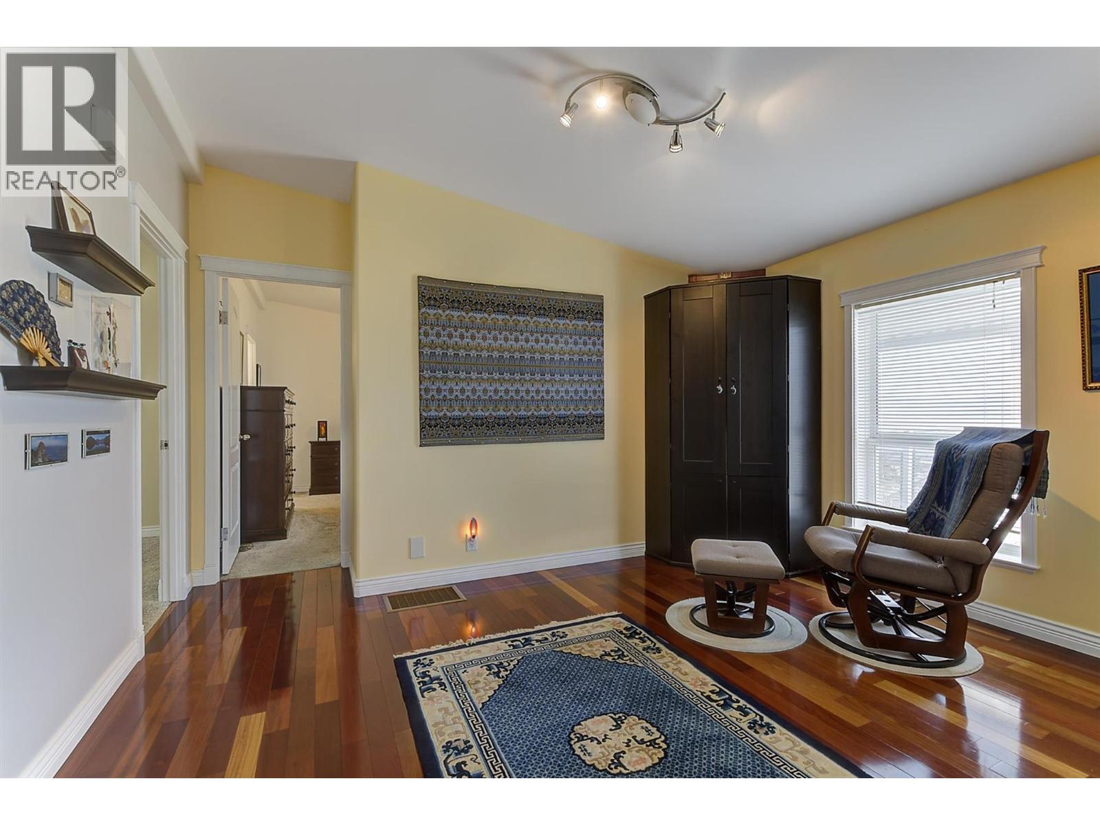 1750 Lenz Road Unit# 108