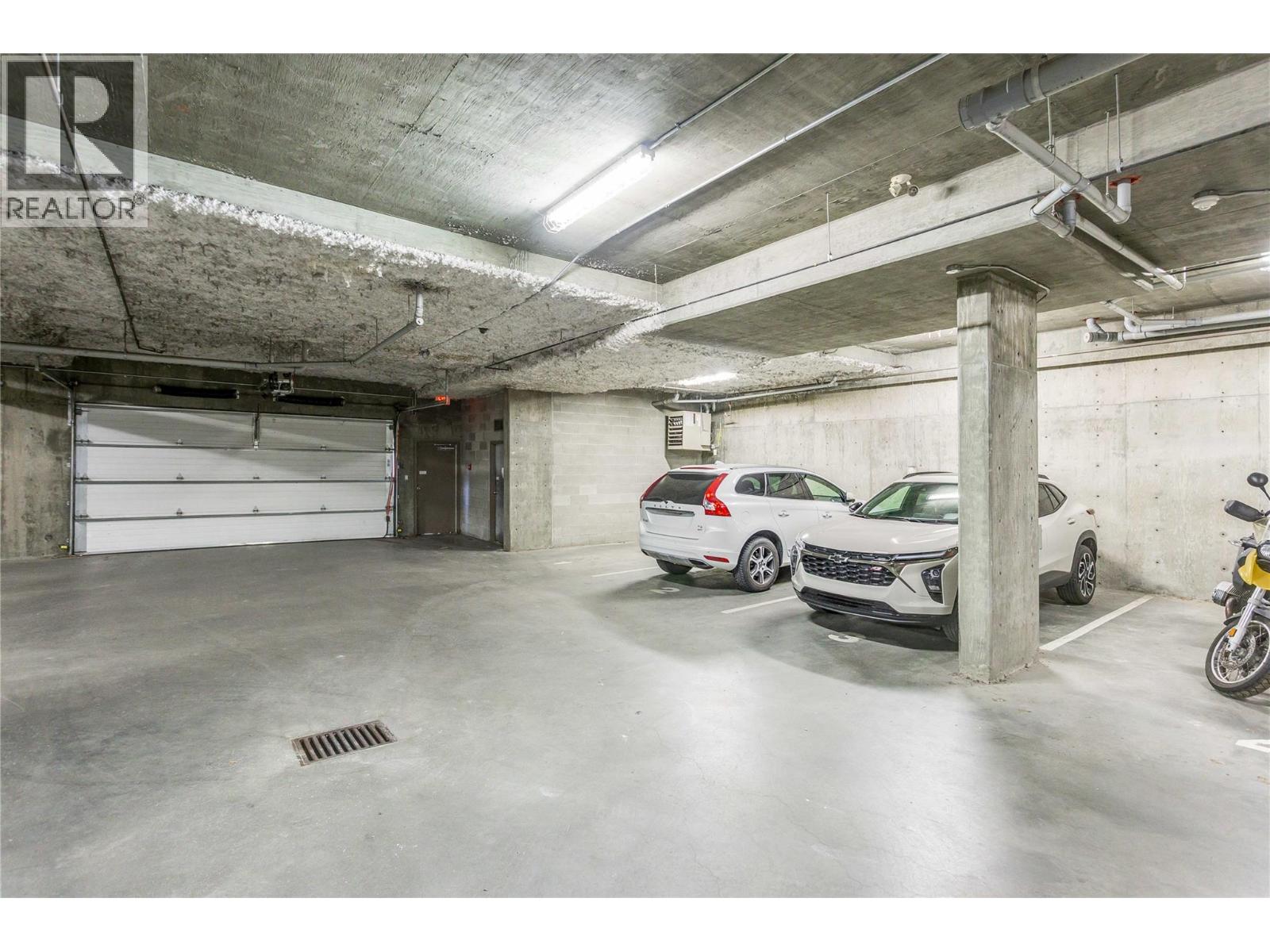 446 WEST Avenue Unit# 102