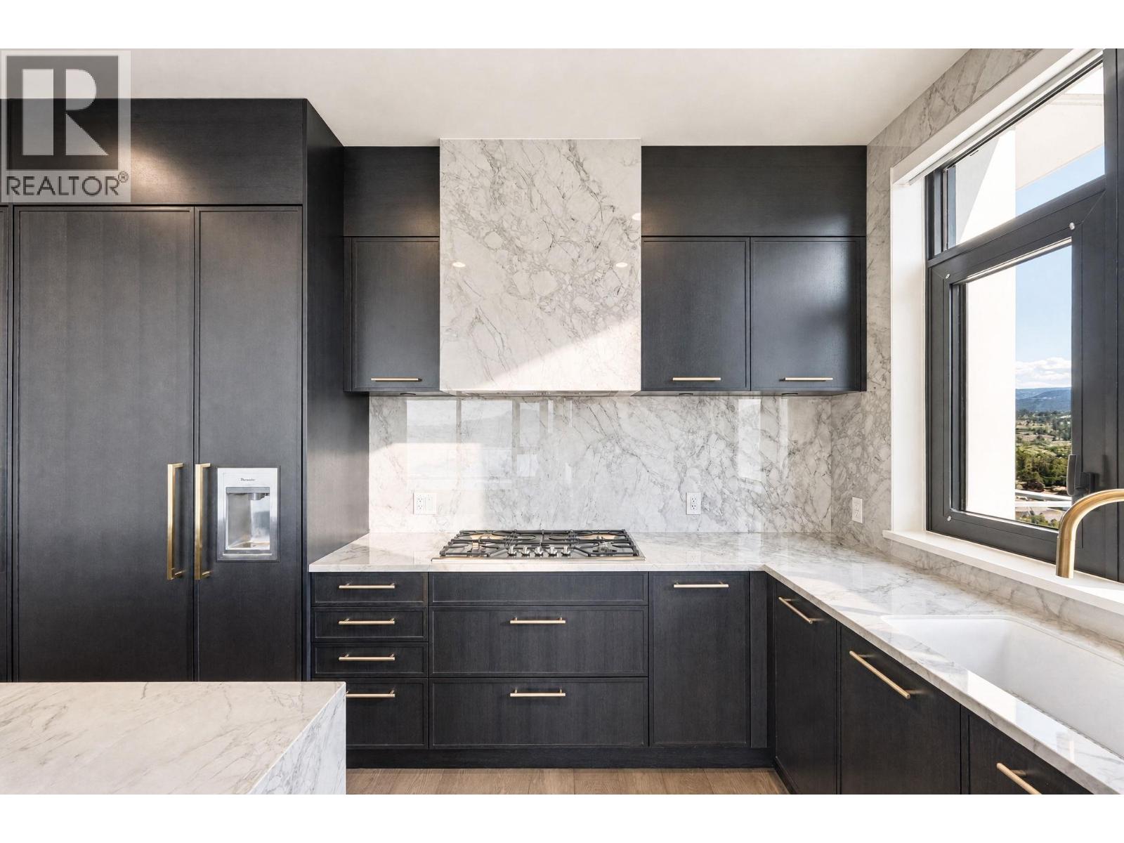 3700 Capozzi Road Unit# PH5