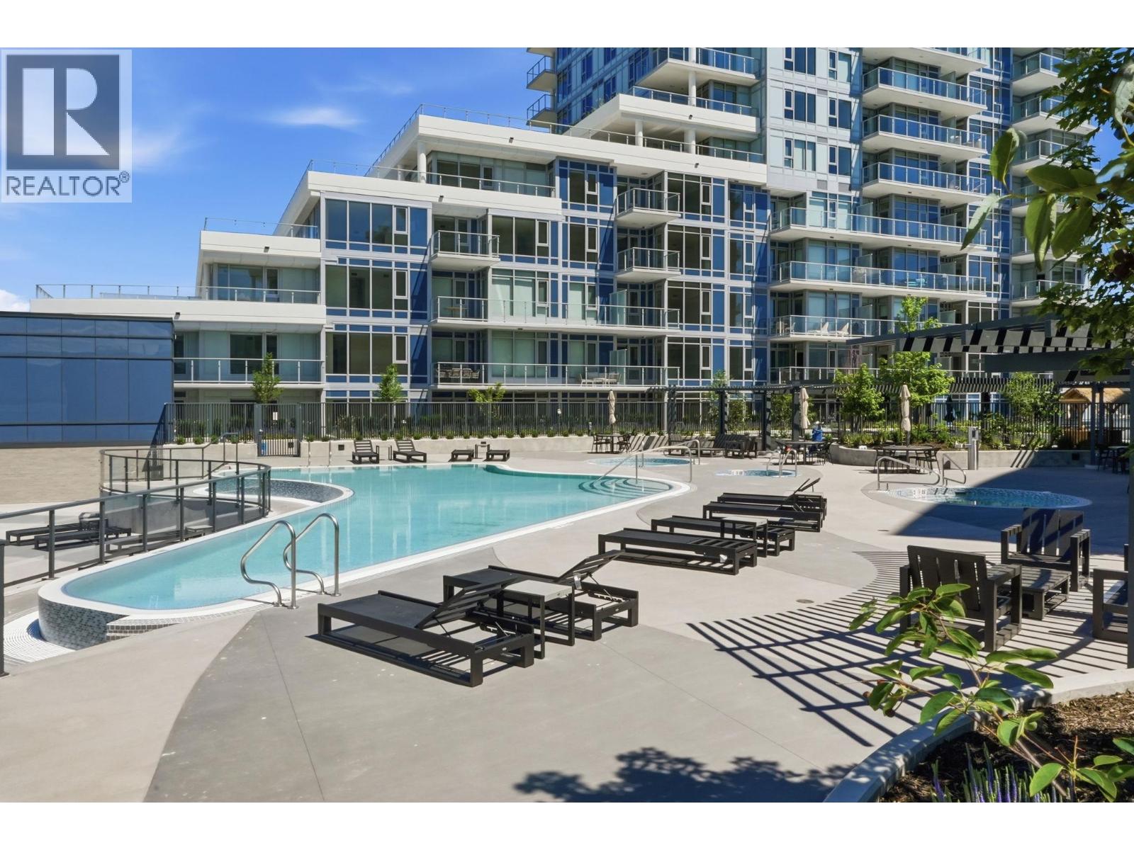 3700 Capozzi Road Unit# PH5