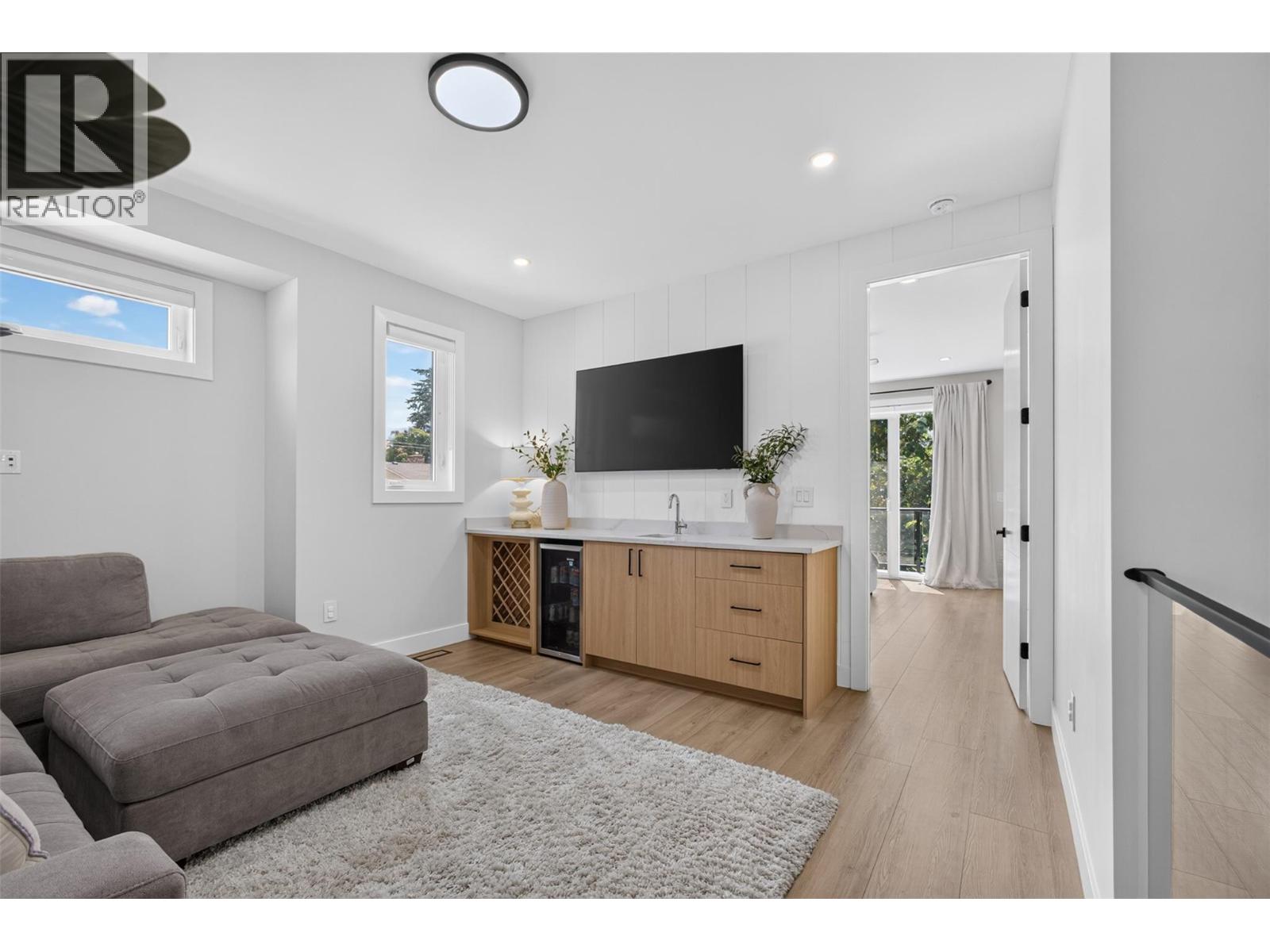 707 Raymer Road