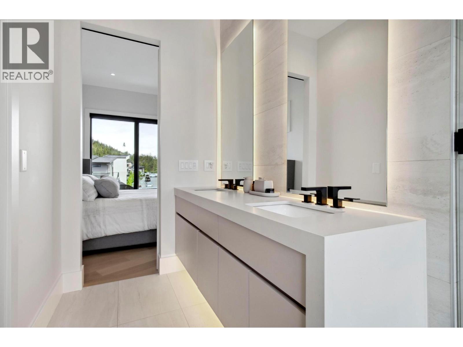 1561 Cabernet Court