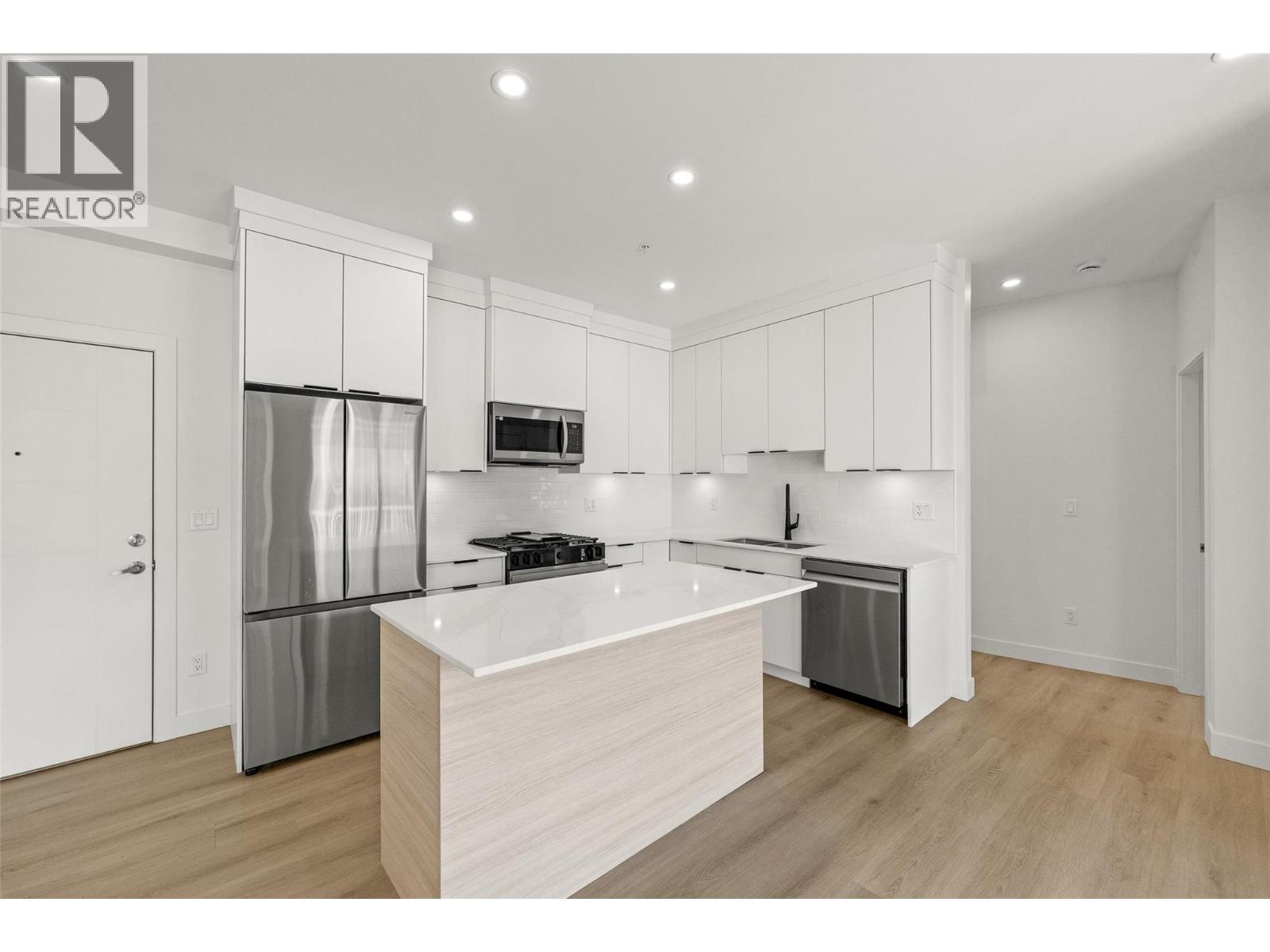 5300 Main Street Unit# 202