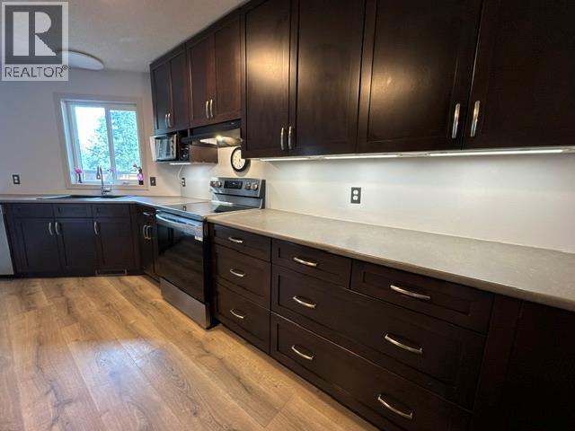 3037 Country Hills Lane