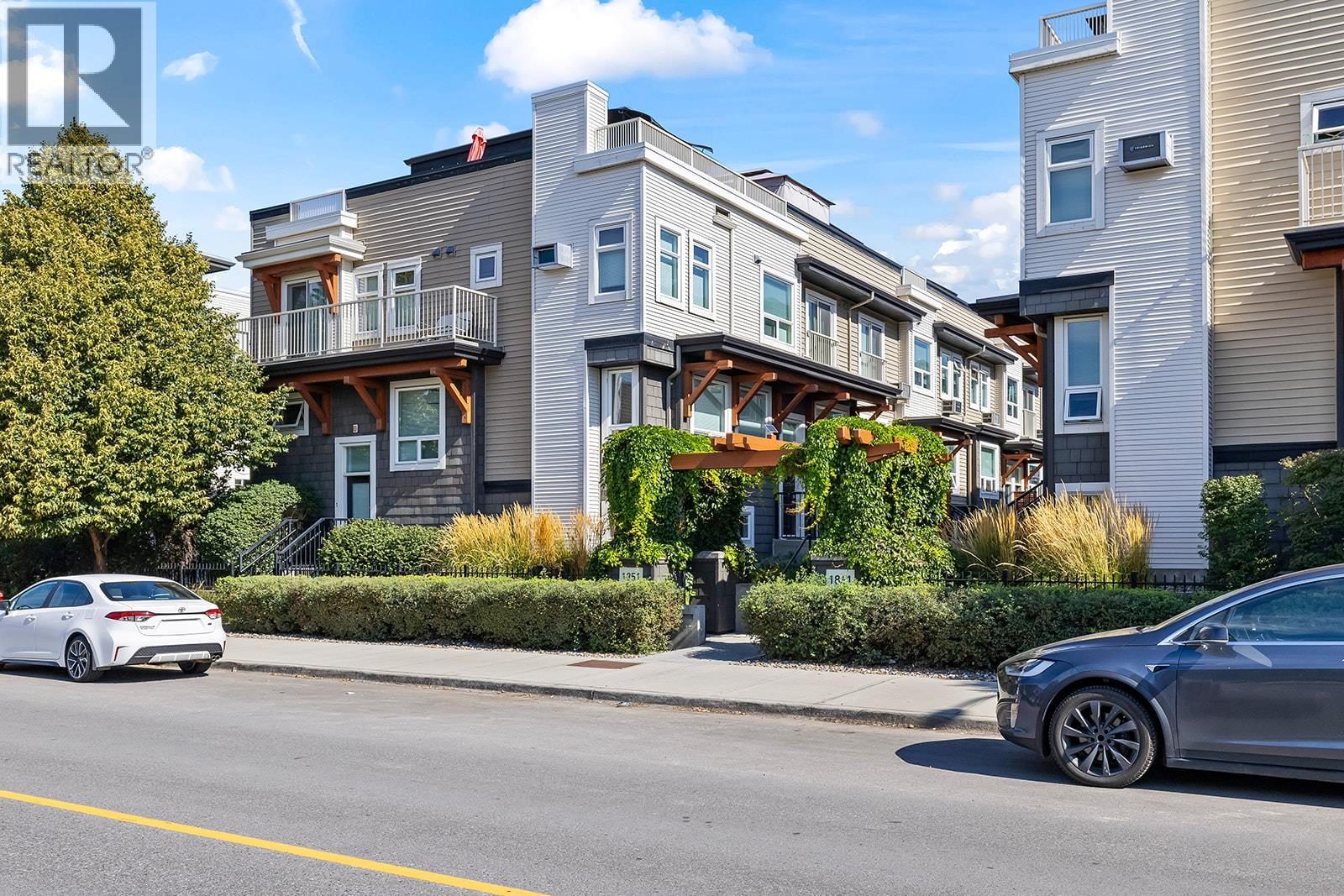 1851 Ambrosi Road Unit# 11