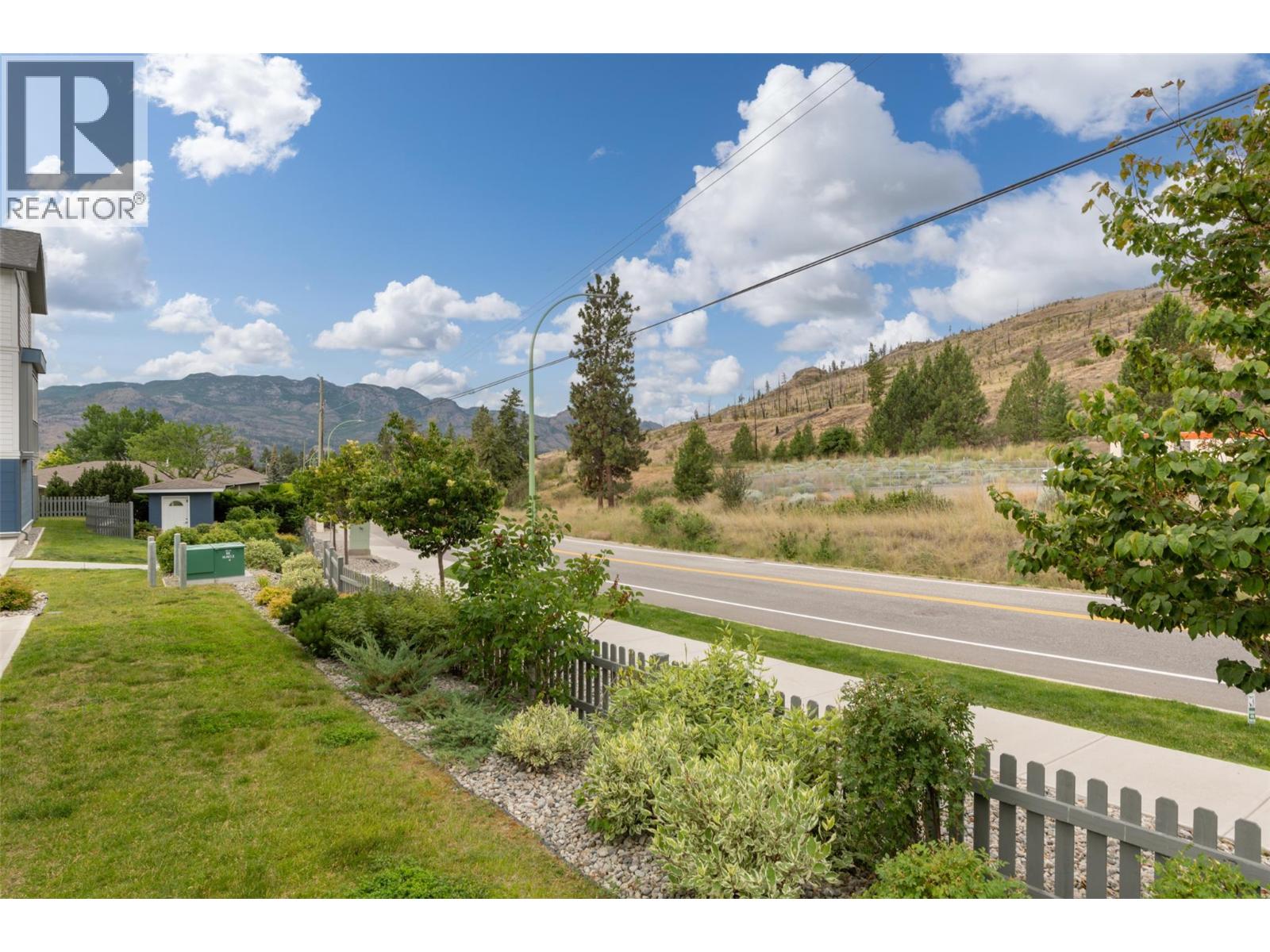 4025 Gellatly Road S Unit# 111