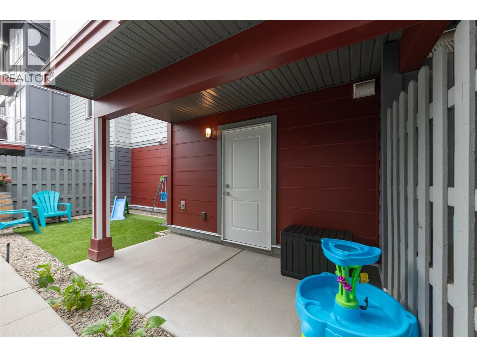 4025 Gellatly Road S Unit# 111