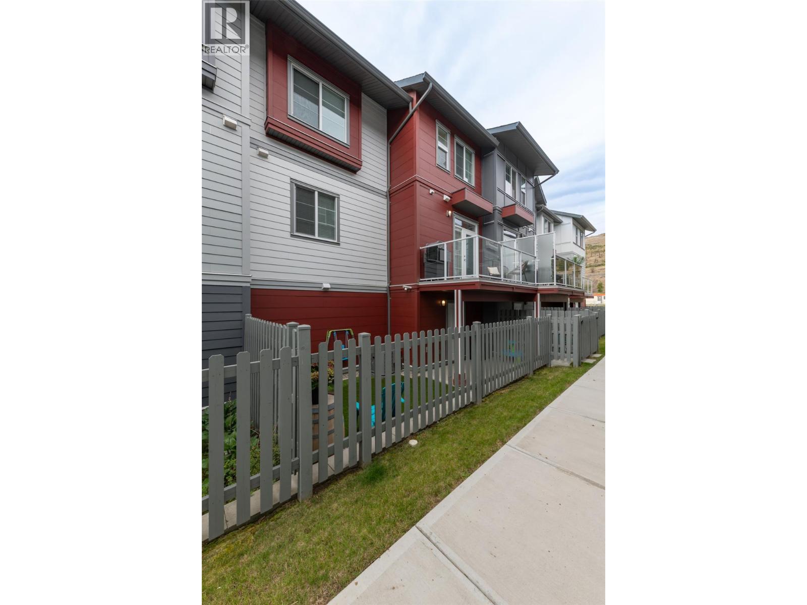 4025 Gellatly Road S Unit# 111