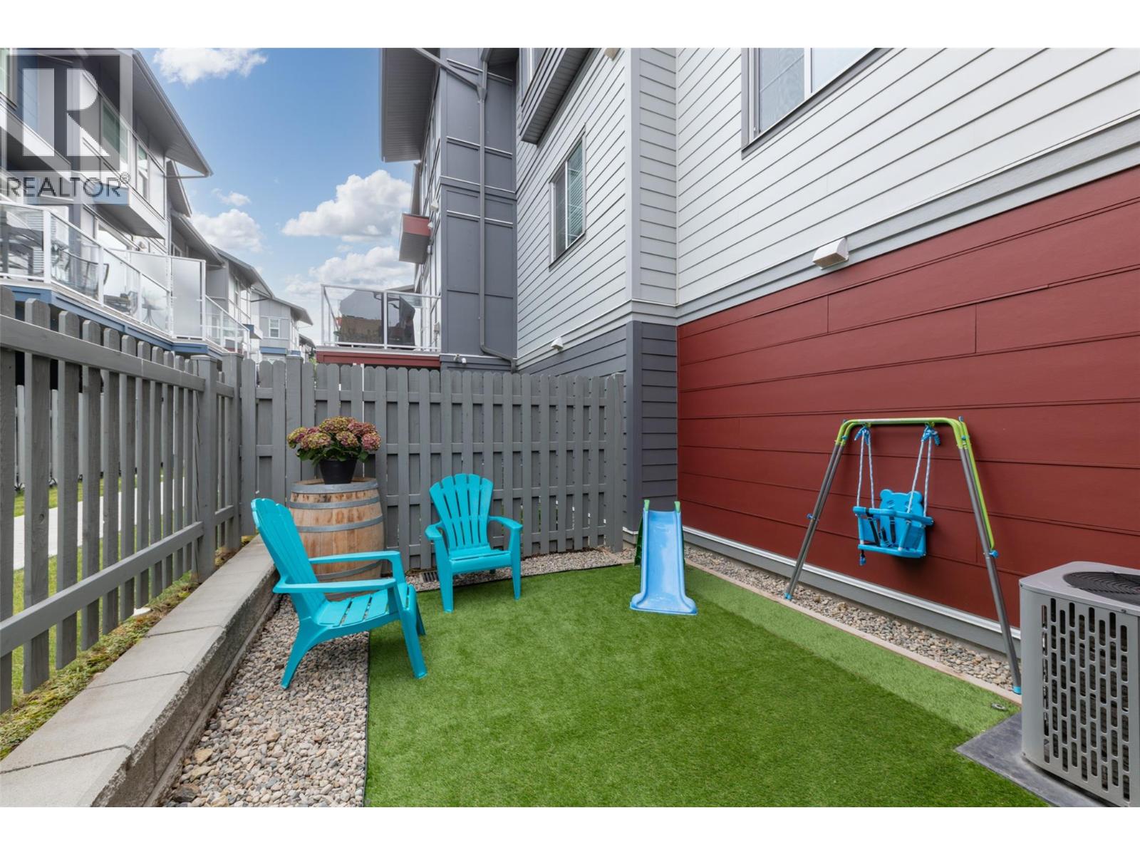 4025 Gellatly Road S Unit# 111