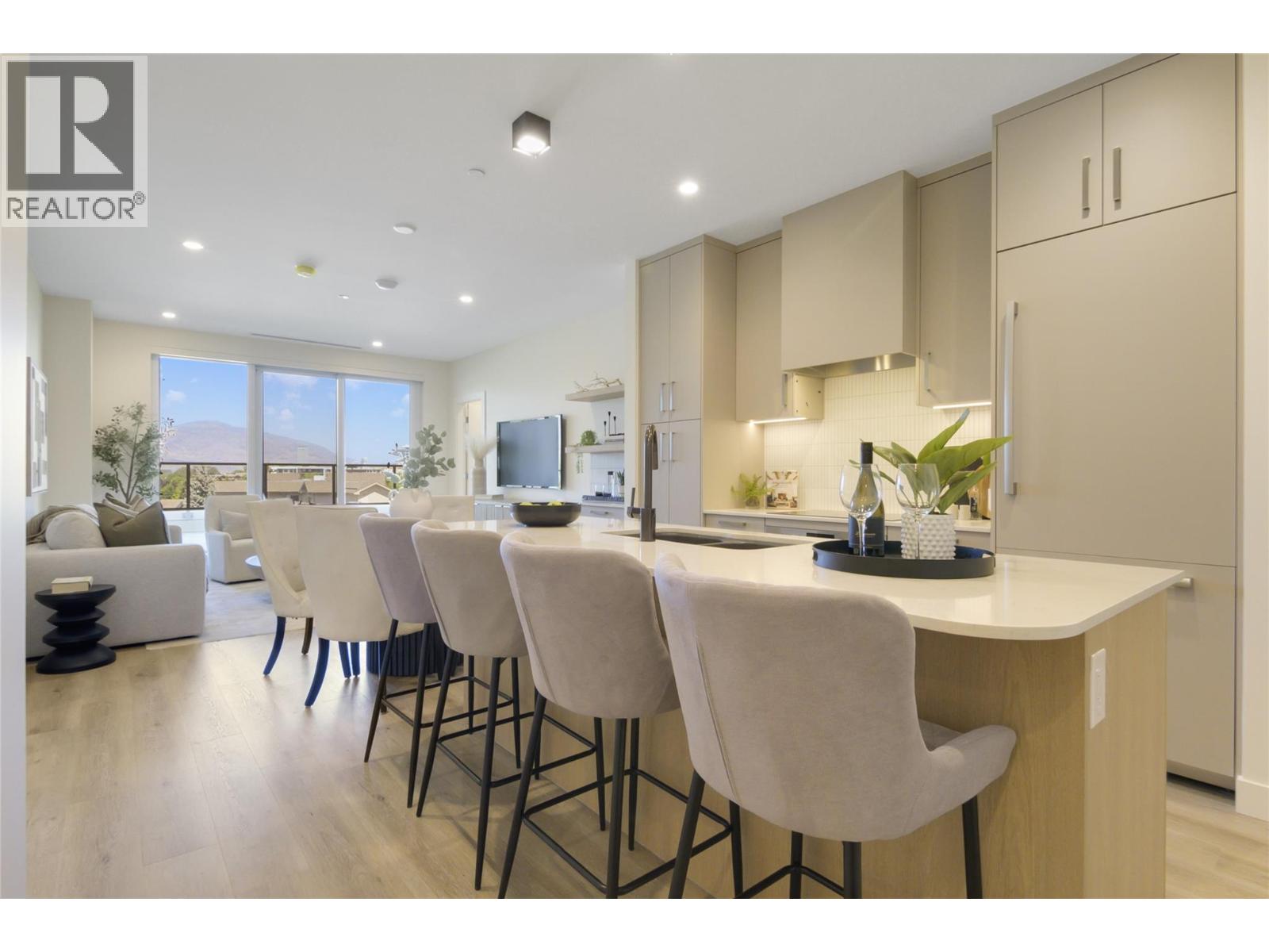 3300 Lakeshore Road Unit# 614