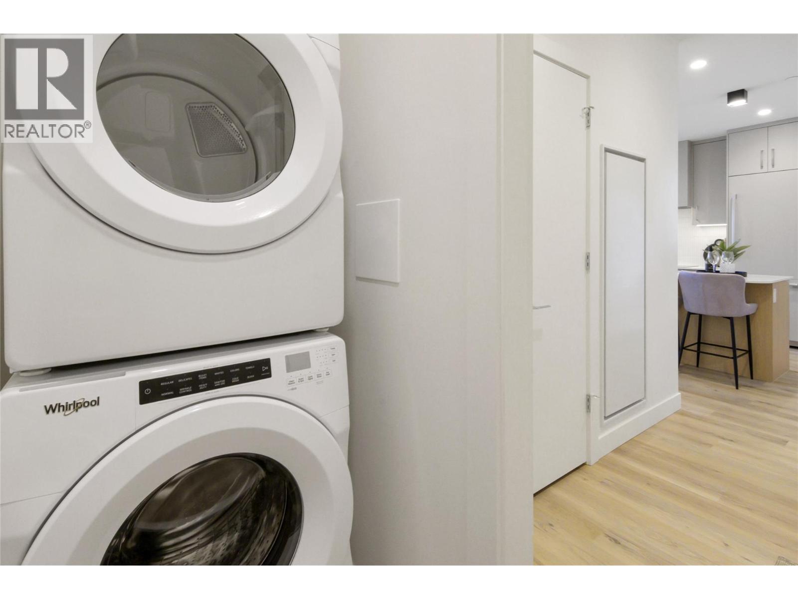 3300 Lakeshore Road Unit# 614